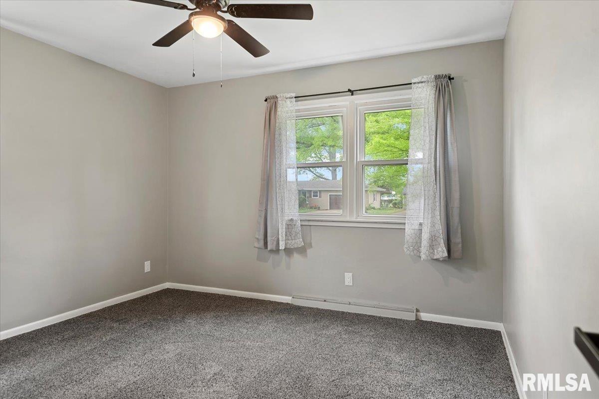 2417 Parkview Drive, Springfield, Illinois image 21