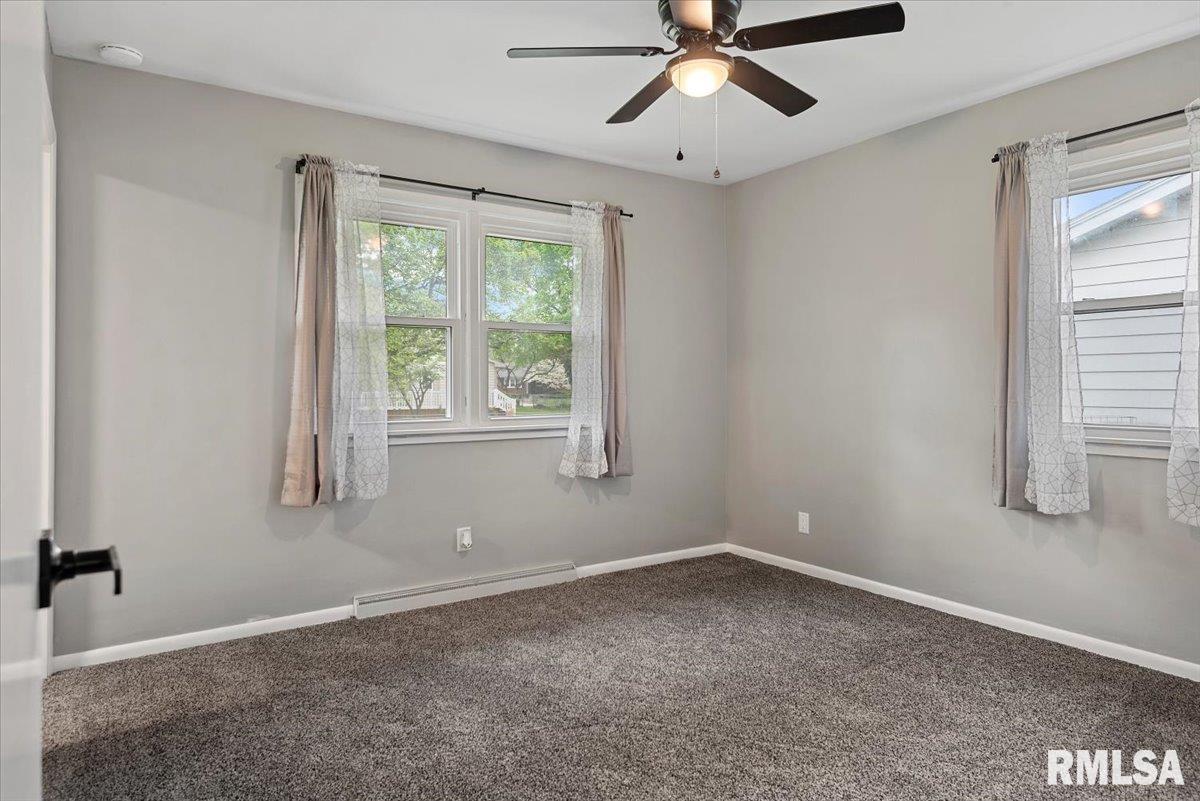 2417 Parkview Drive, Springfield, Illinois image 16