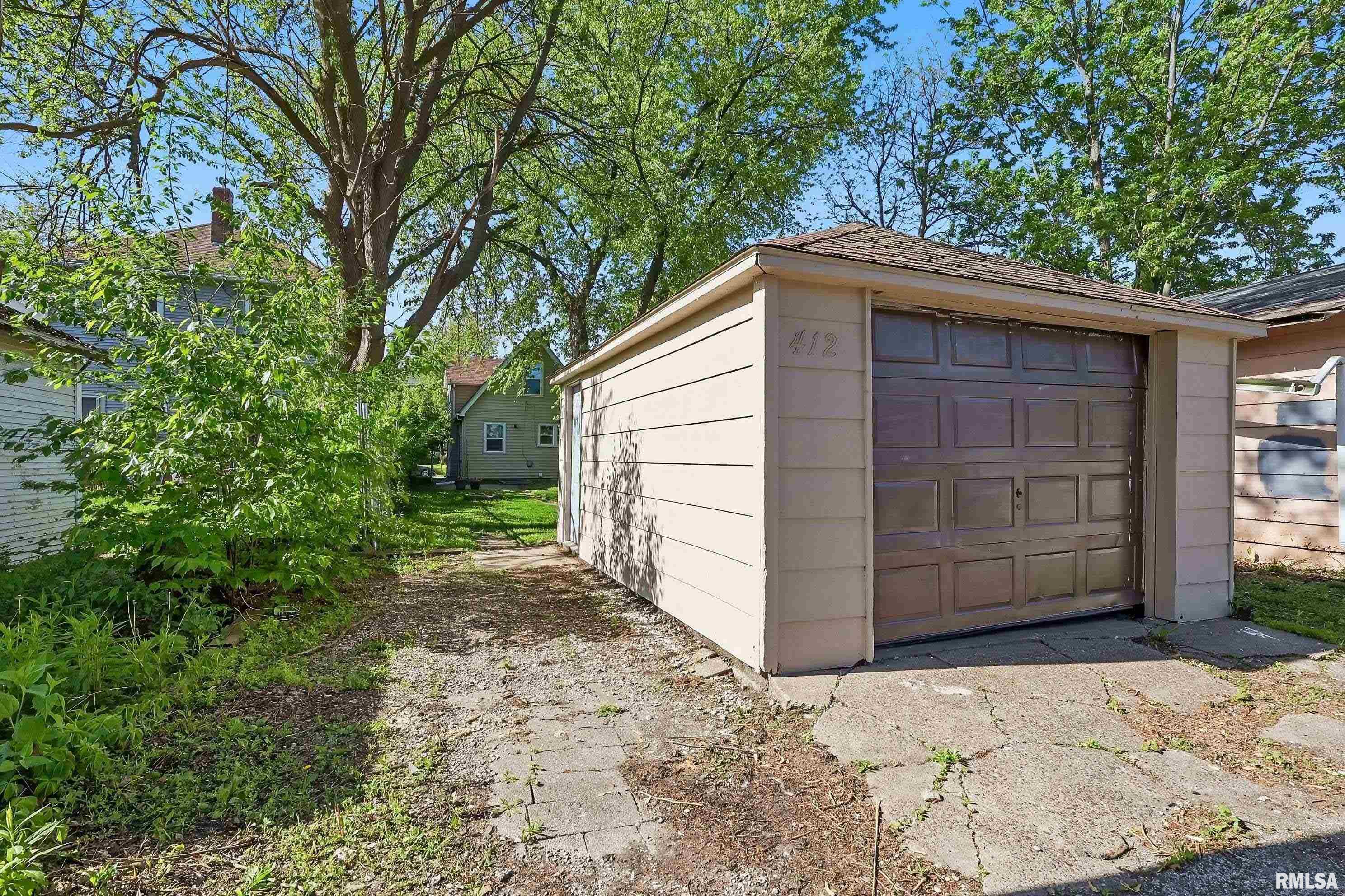 412 E 15th Street, Davenport, Iowa image 26