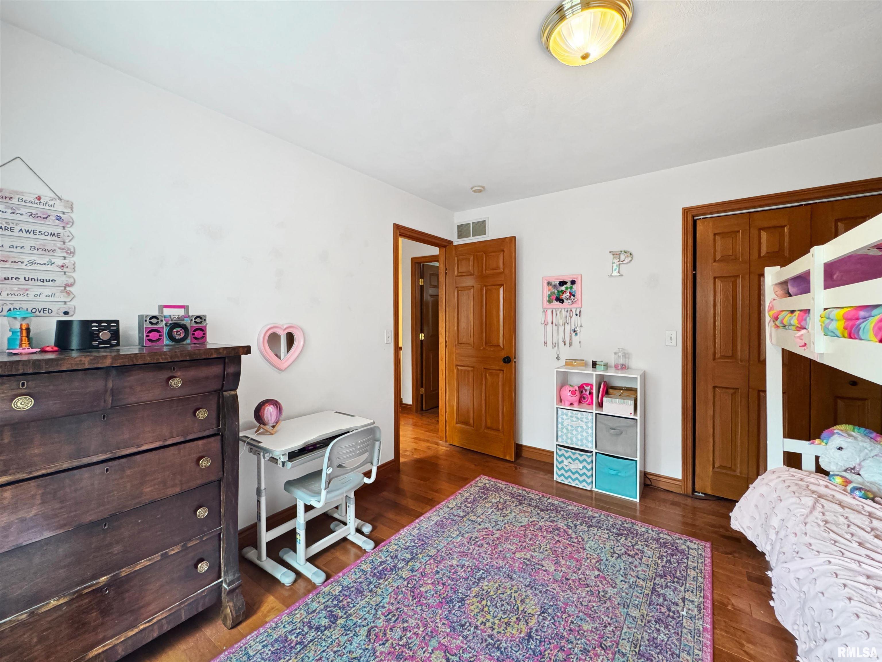 206 Windsor Drive, Germantown Hills, Illinois image 41