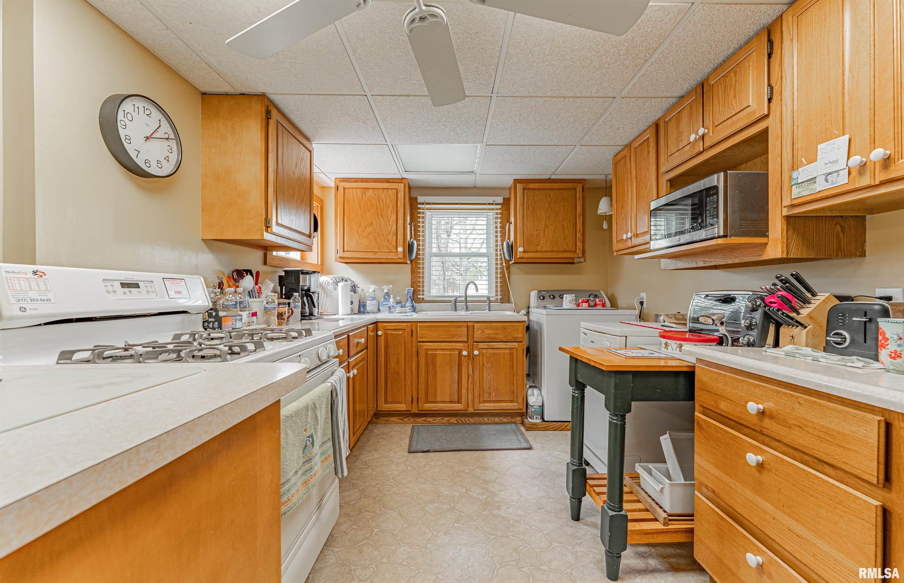 6112 Turkey Run Road, Sherman, Illinois image 16