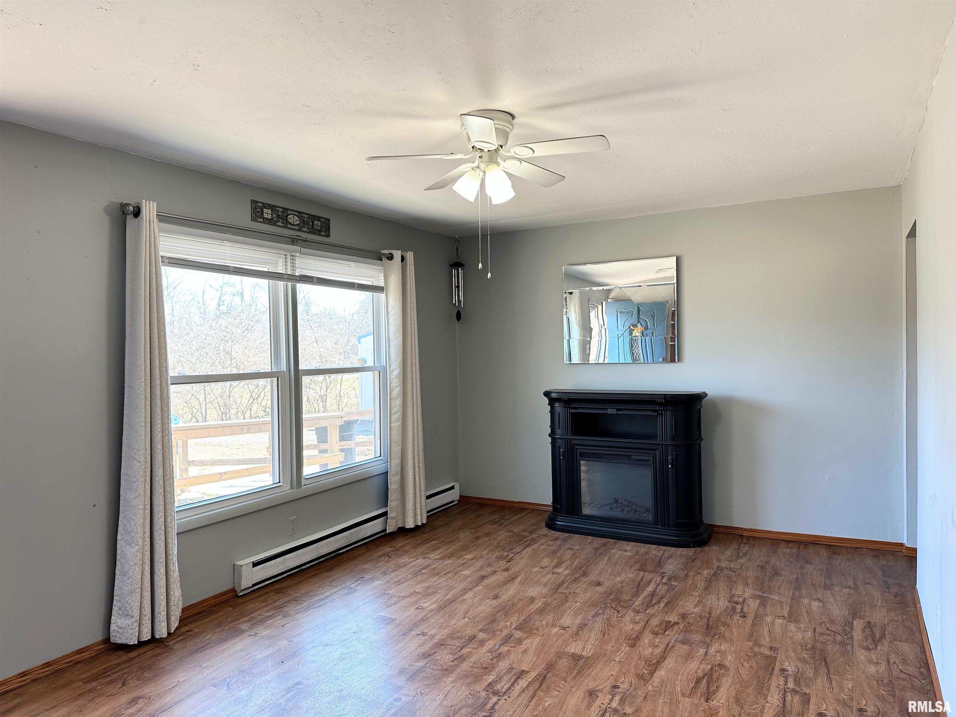 909 N 6th Street, Murphysboro, Illinois image 3