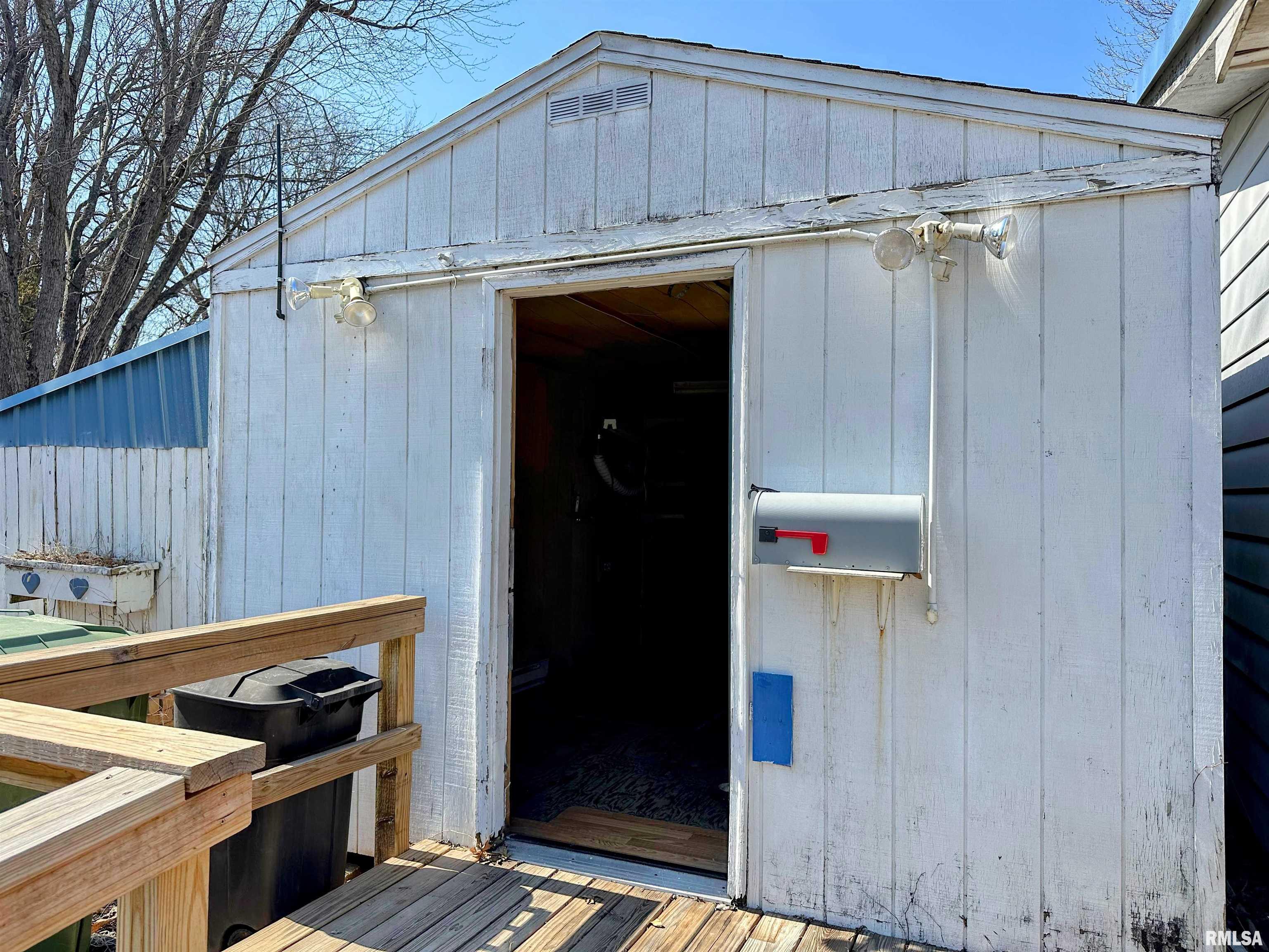 909 N 6th Street, Murphysboro, Illinois image 33