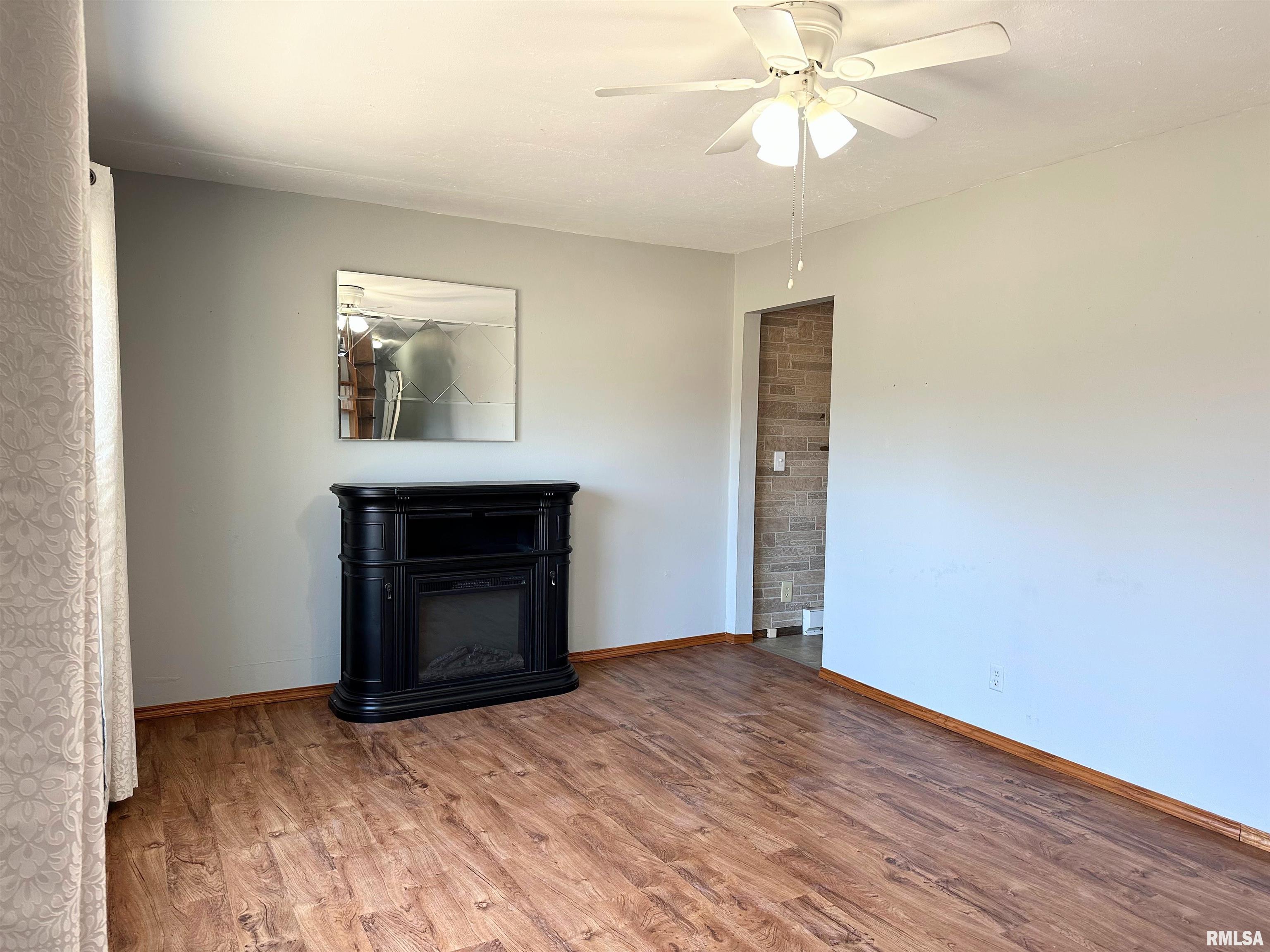 909 N 6th Street, Murphysboro, Illinois image 4