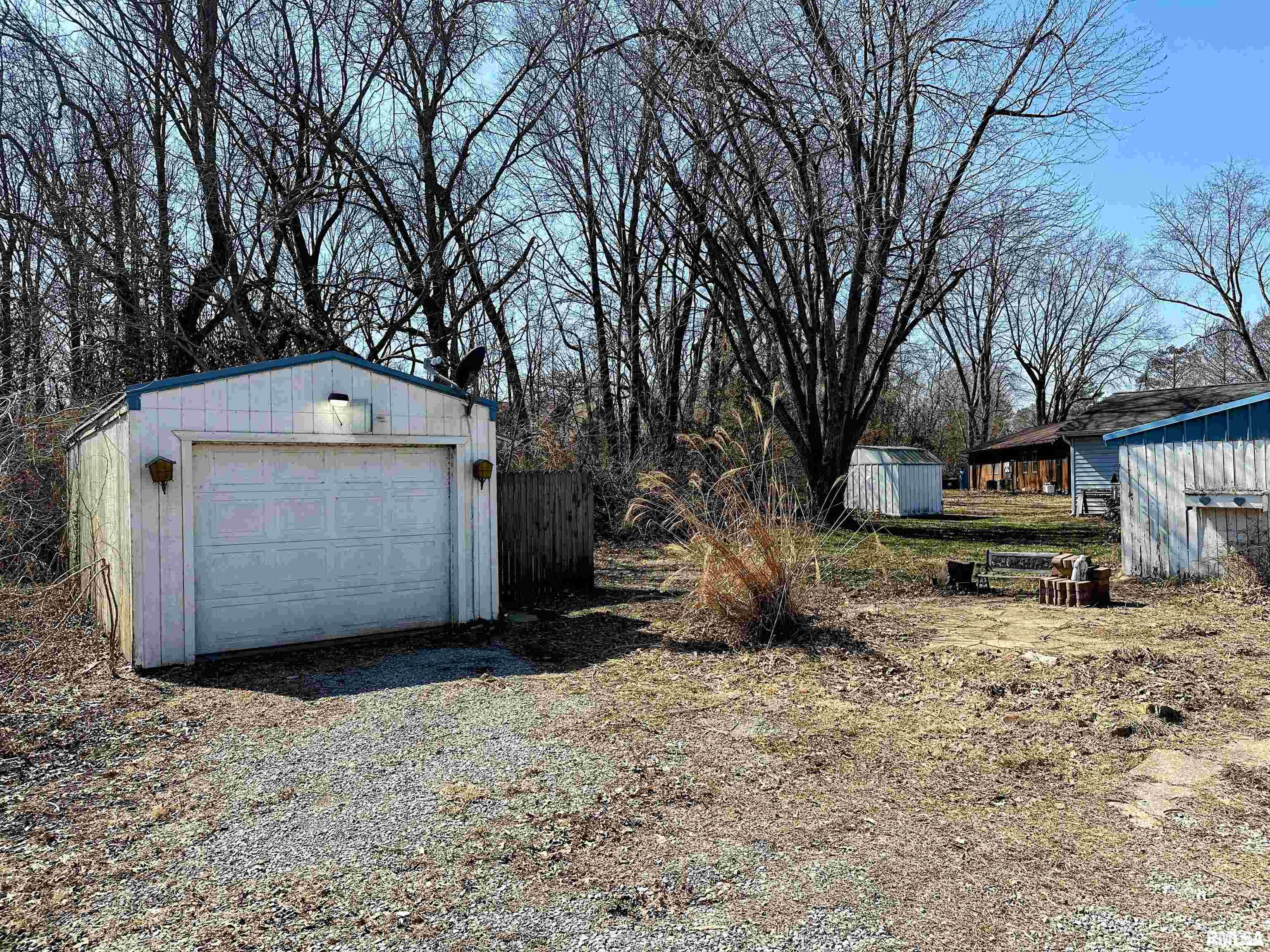 909 N 6th Street, Murphysboro, Illinois image 38