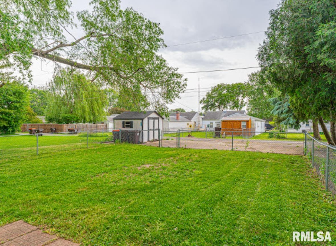 1507 4th Street, Lincoln, Illinois image 5