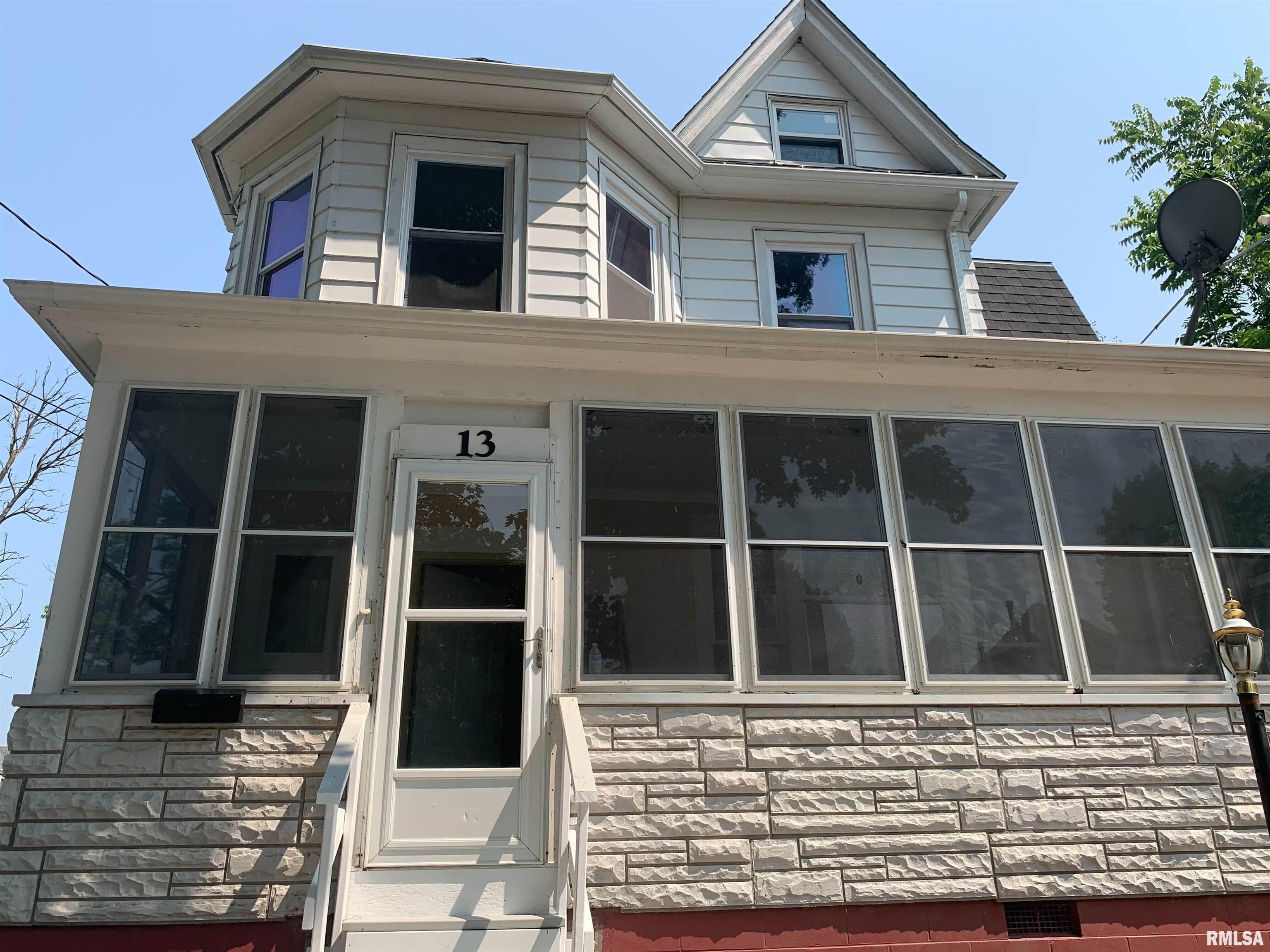 13 Riverview Place, Davenport, Iowa image 1