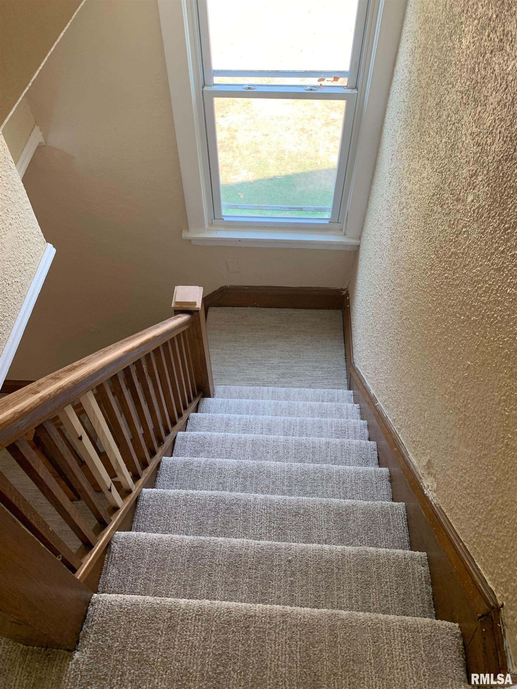 13 Riverview Place, Davenport, Iowa image 8