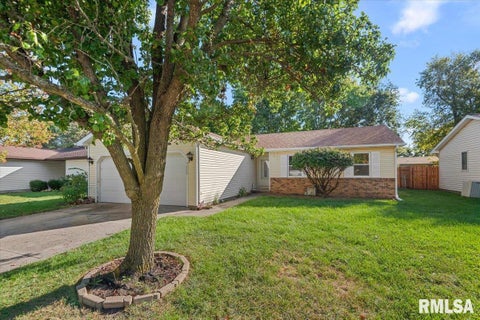 Homes For Sale - 5270 Coleman Street<br/> Springfield, IL 62703