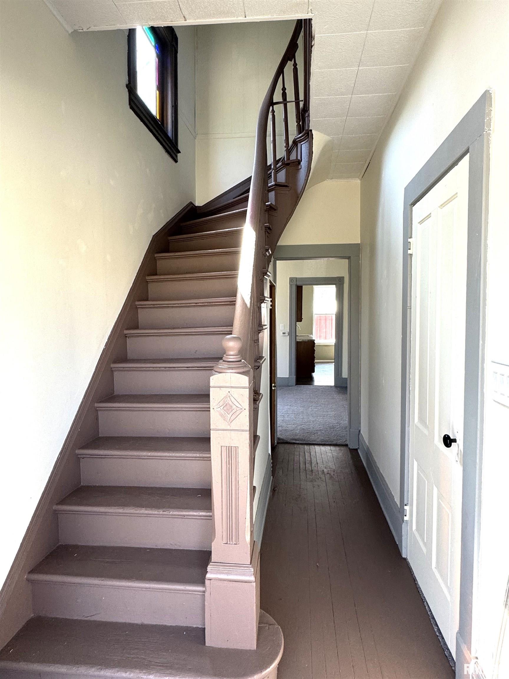 531 W 13th Street, Davenport, Iowa image 3