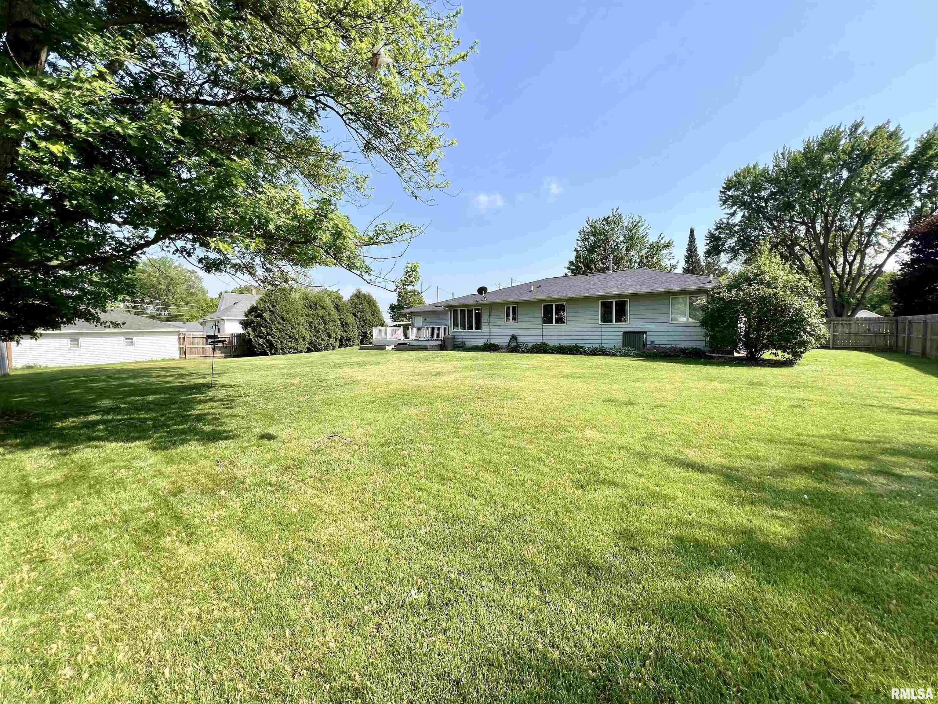 118 W 19th Avenue, Coal Valley, Illinois image 29