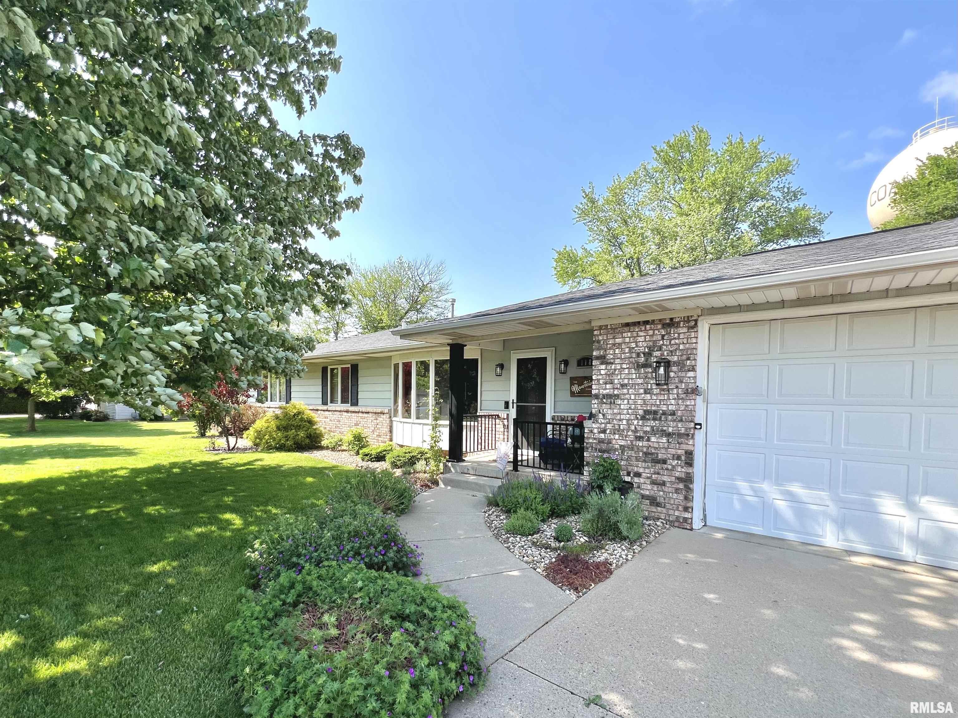 118 W 19th Avenue, Coal Valley, Illinois image 2