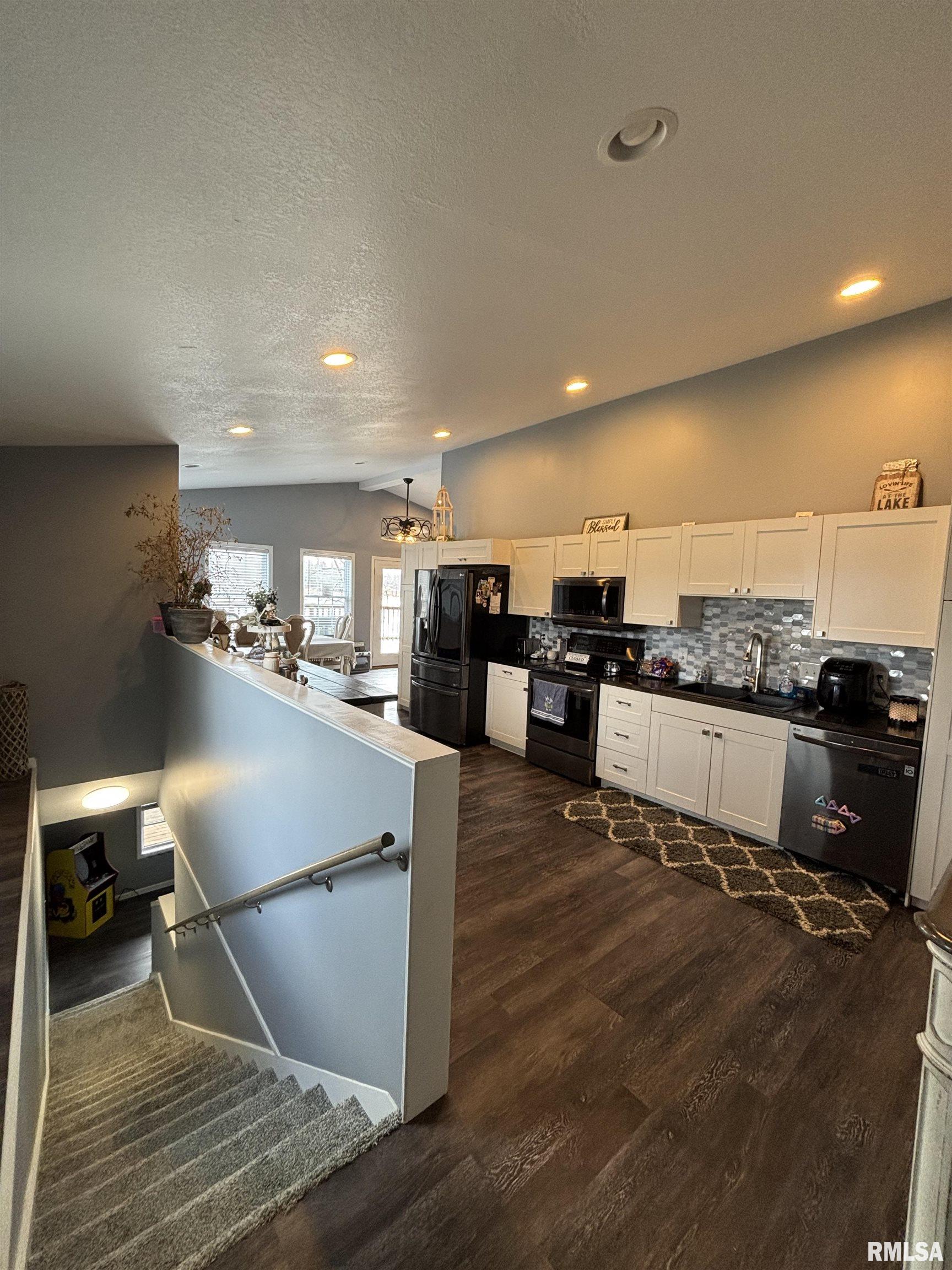 9237 Hohman Lake Road, Brookport, Illinois image 8