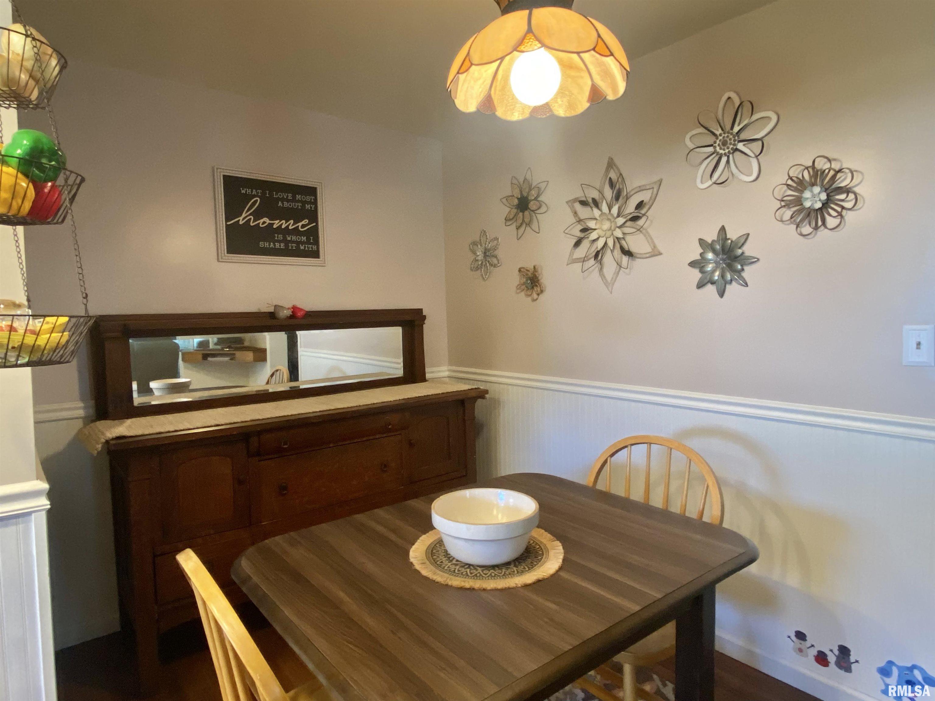 408 N Morgan Street, Mason City, Illinois image 28