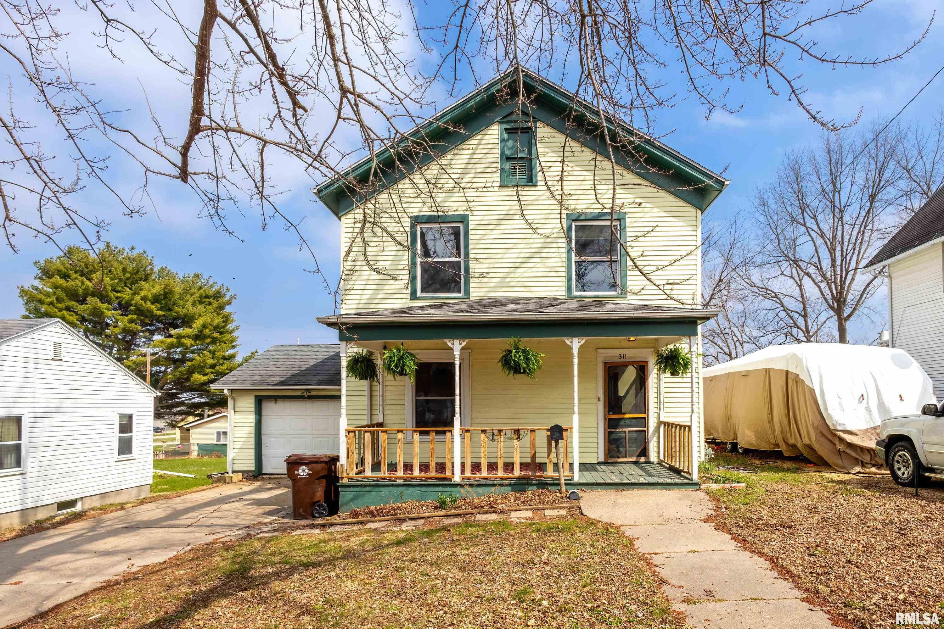 311 S Matteson Street, Maquoketa, Iowa image 1