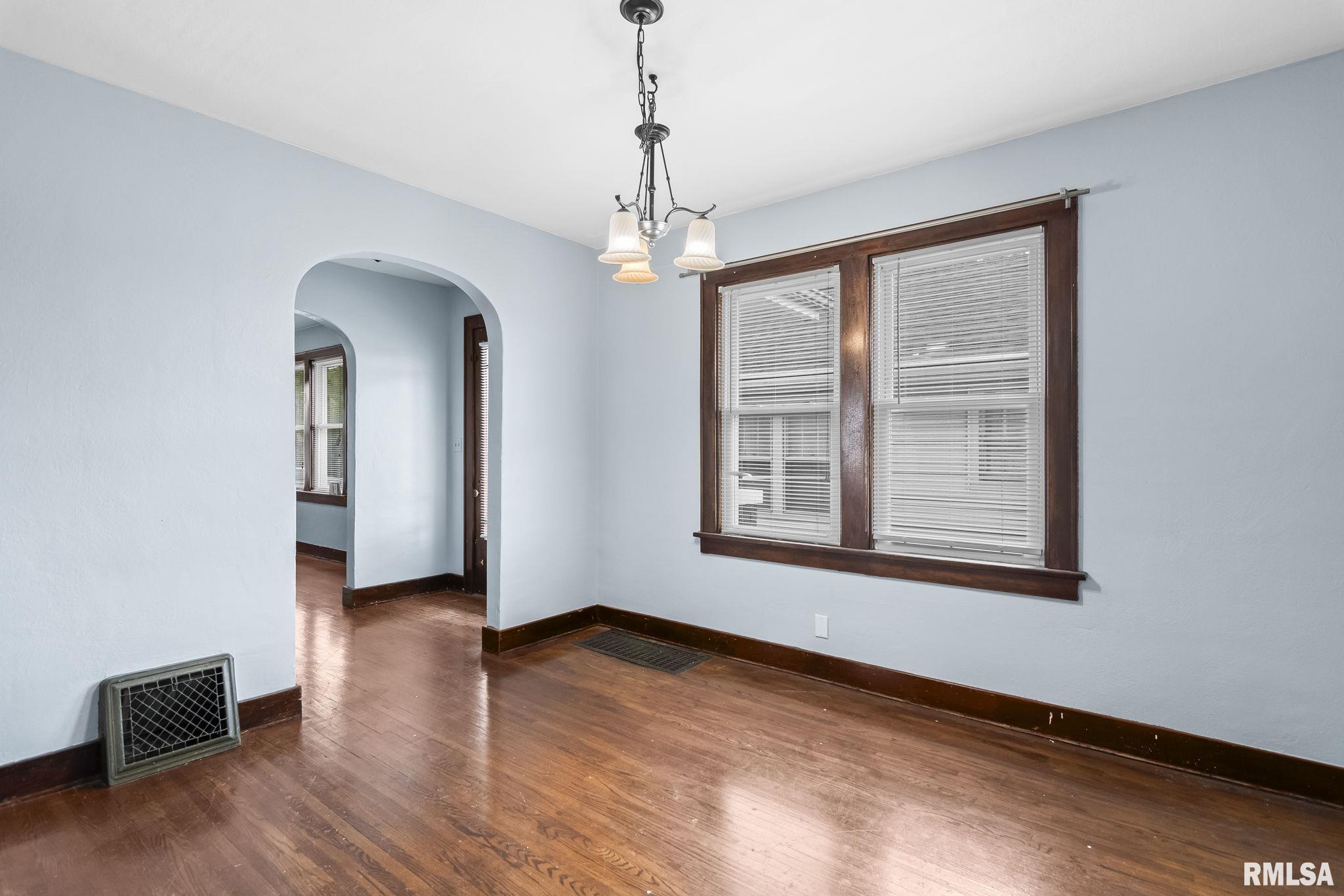 2101 S State Street, Springfield, Illinois image 14