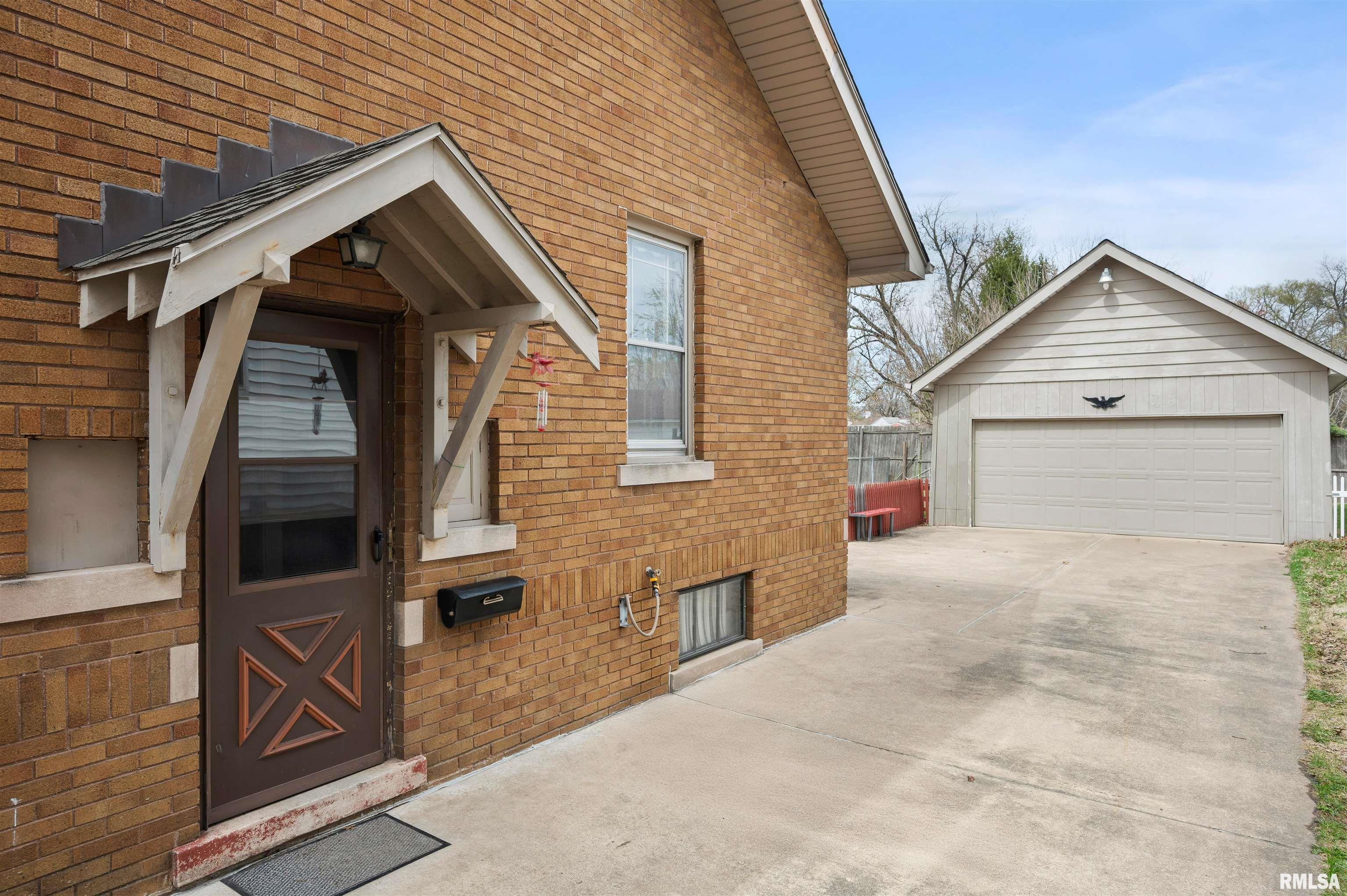 1917 W Callender Avenue, West Peoria, Illinois image 5