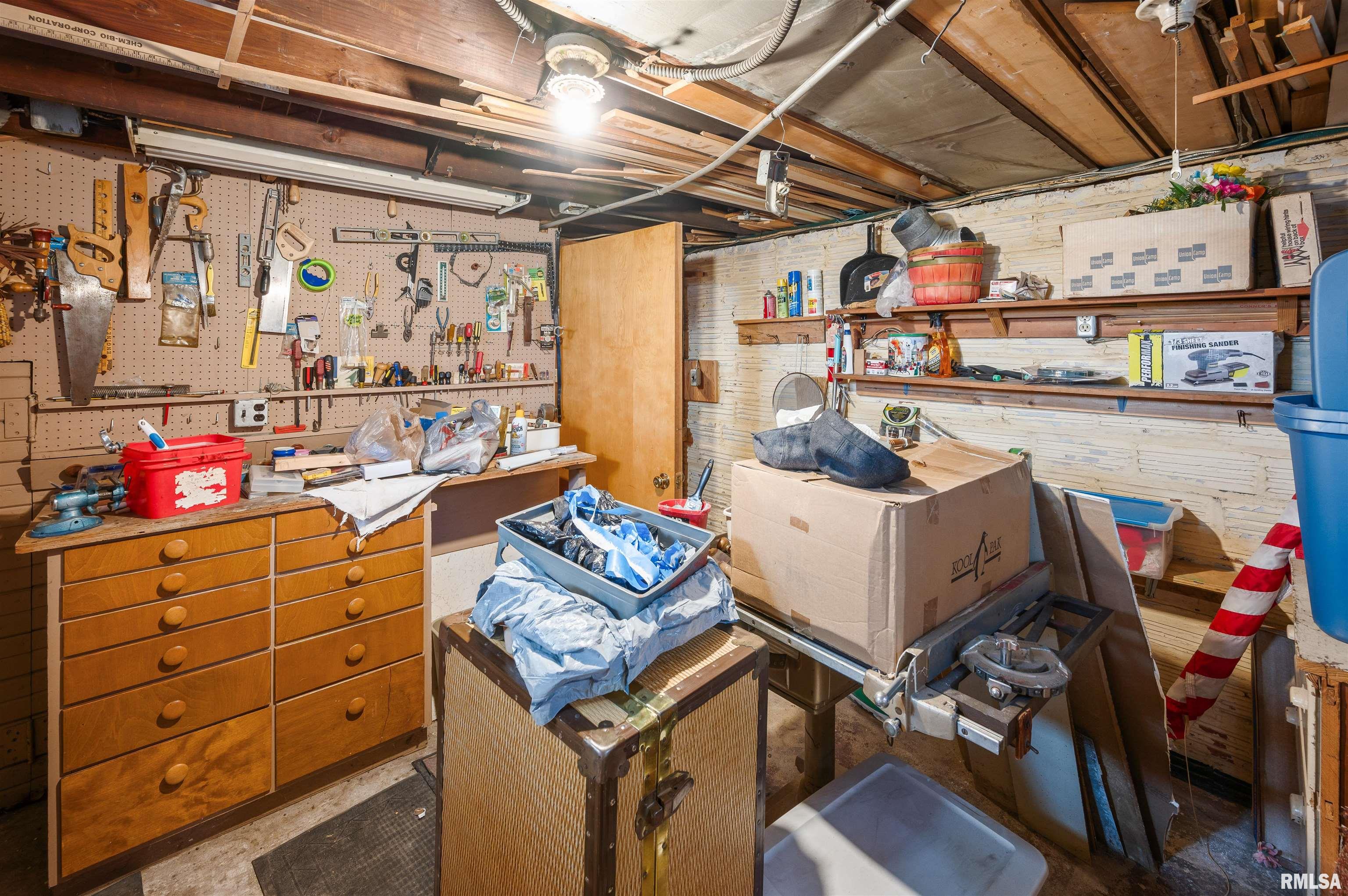 1917 W Callender Avenue, West Peoria, Illinois image 31
