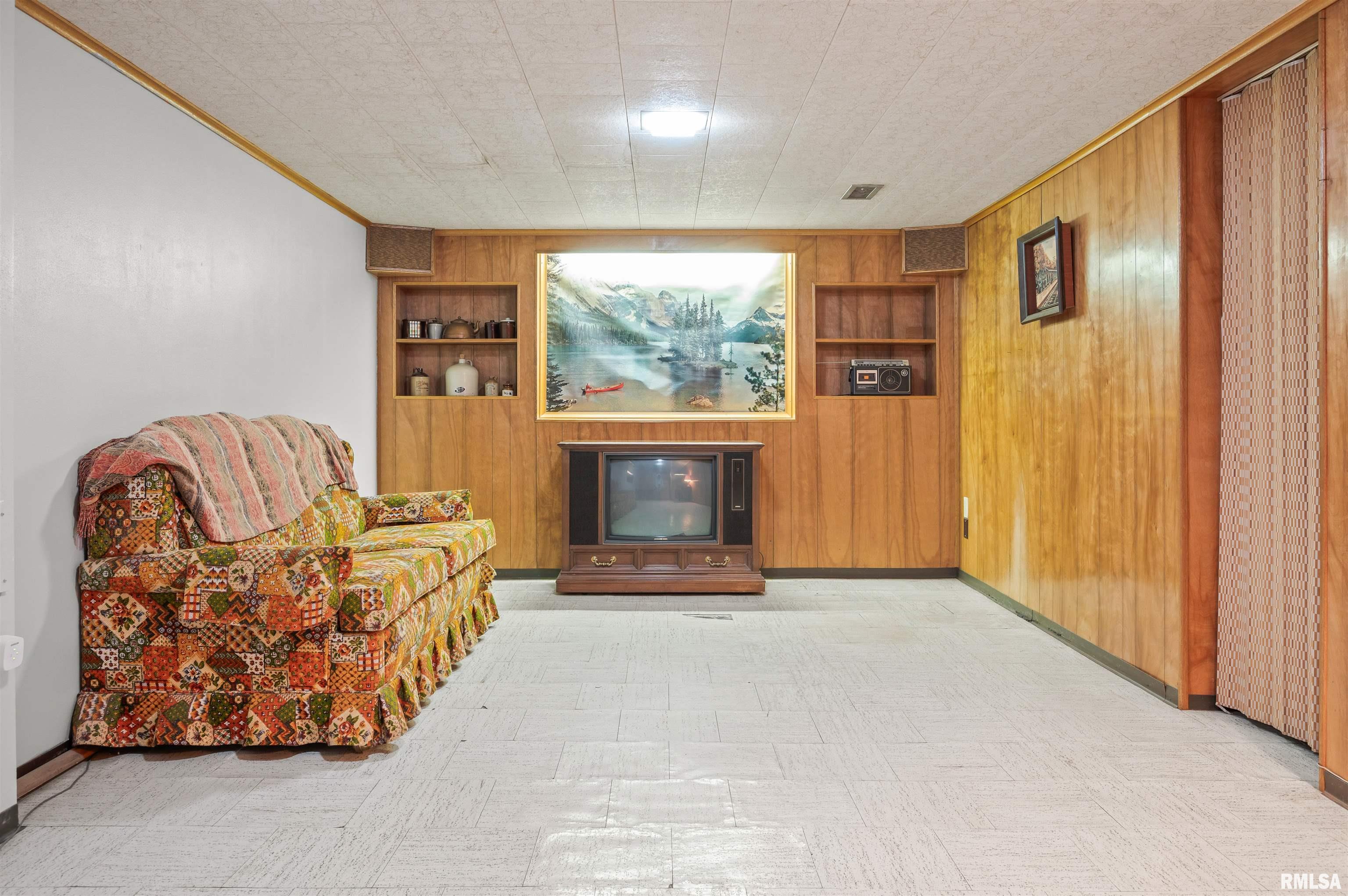 1917 W Callender Avenue, West Peoria, Illinois image 27