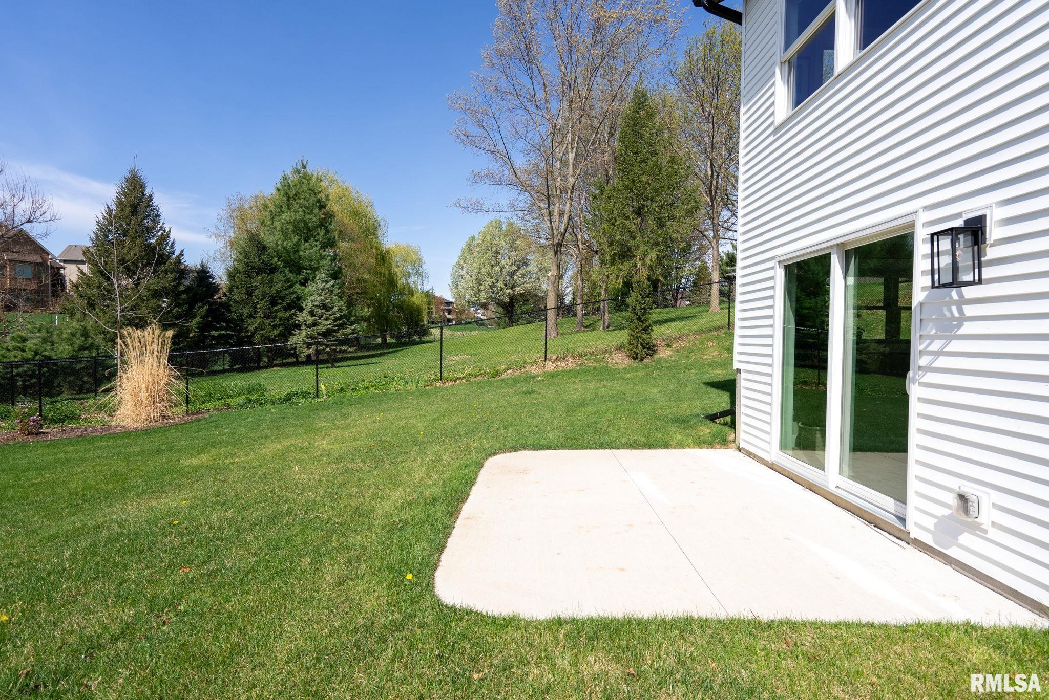 4048 Meadowlark Court, Bettendorf, Iowa image 41