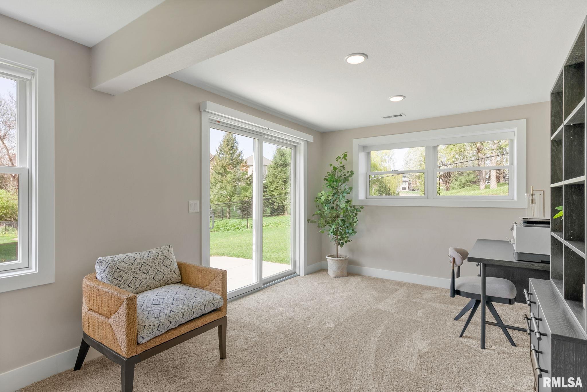 4048 Meadowlark Court, Bettendorf, Iowa image 33