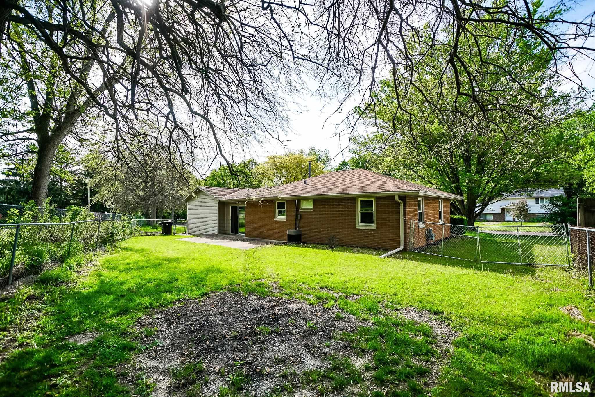 2910 W Scenic Drive, Peoria, Illinois image 40