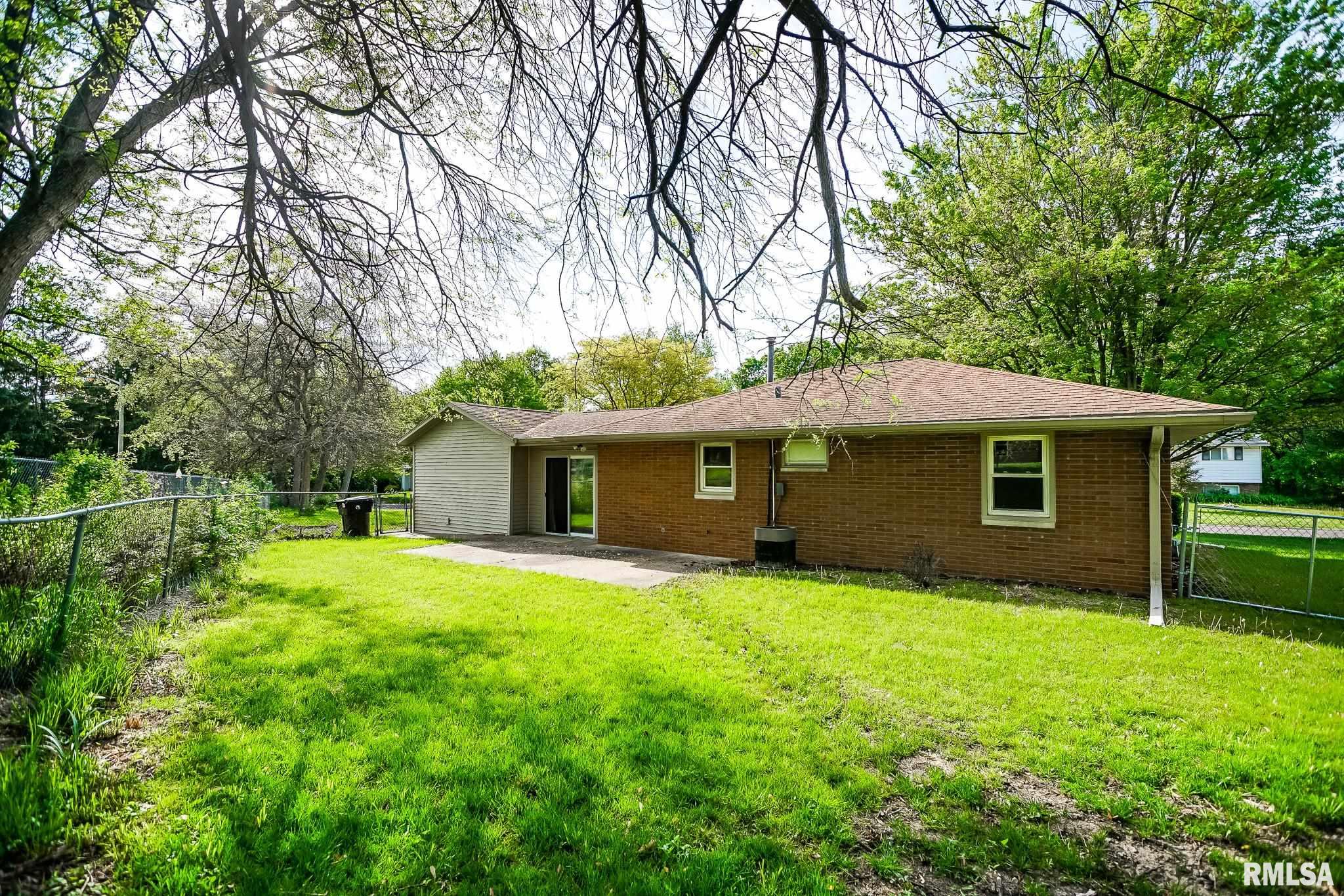 2910 W Scenic Drive, Peoria, Illinois image 39