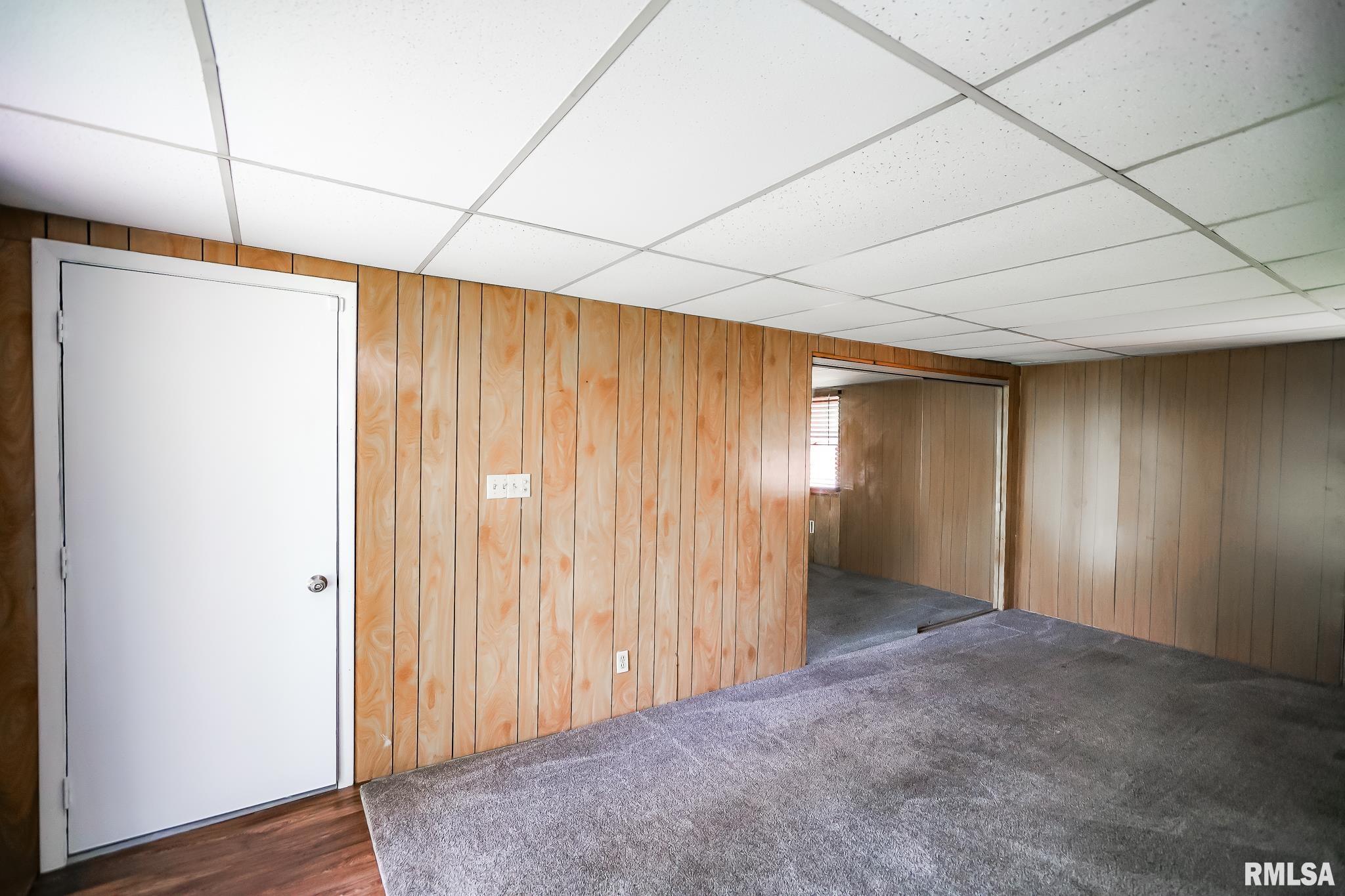 2910 W Scenic Drive, Peoria, Illinois image 18