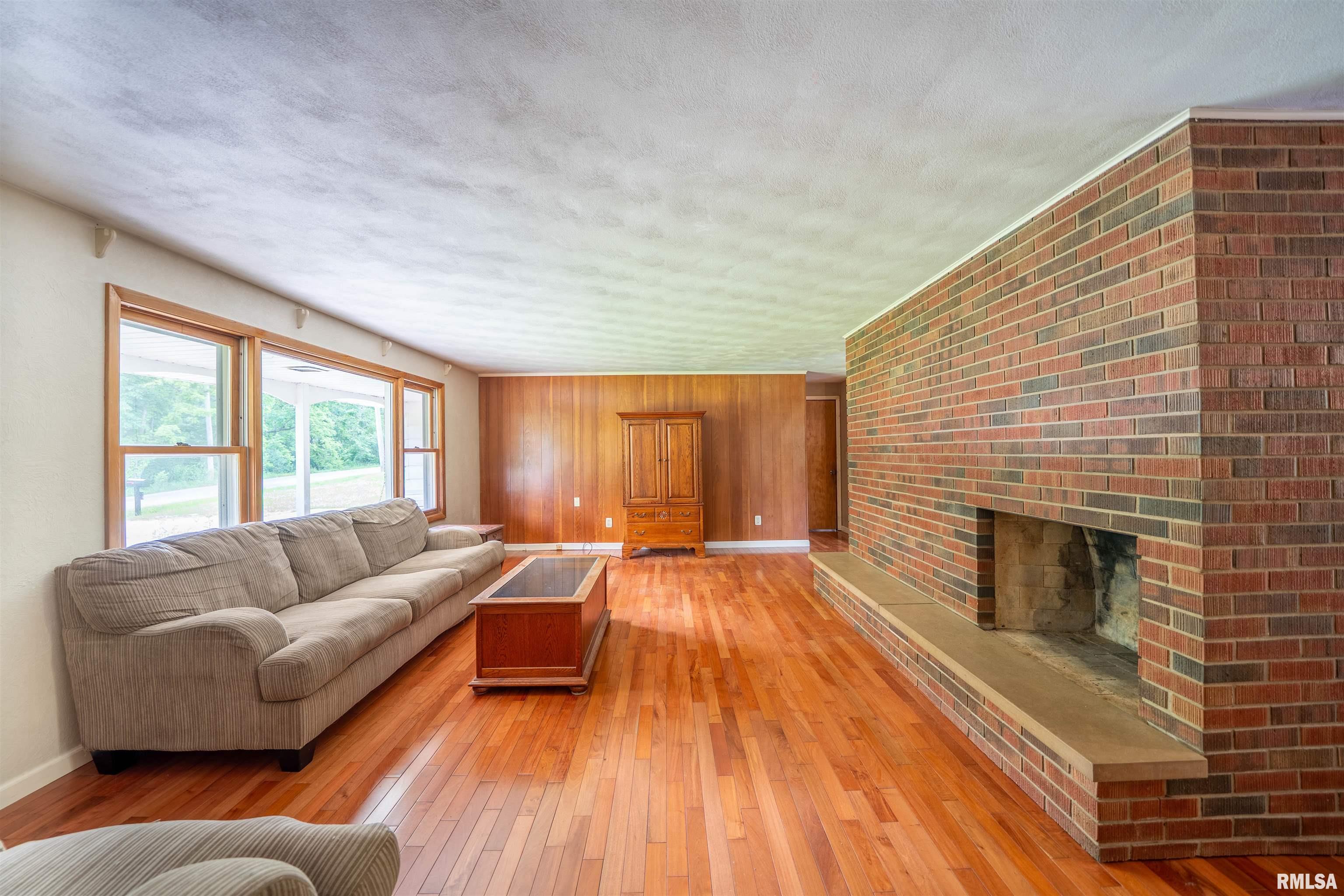 23907 Veterans Road, Morton, Illinois image 4