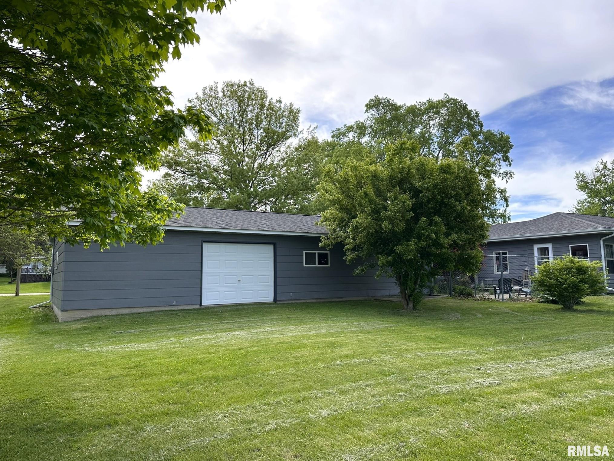 810 NW 7th Avenue, Galva, Illinois image 6