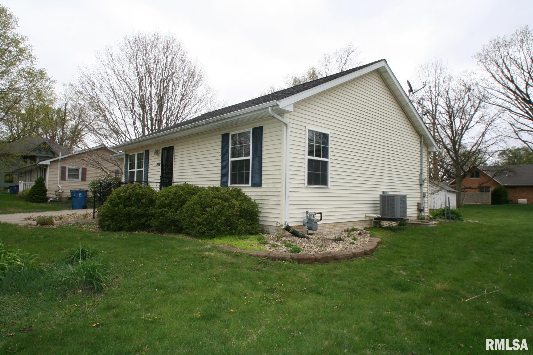 406 N Minier Avenue, Minier, Illinois image 3