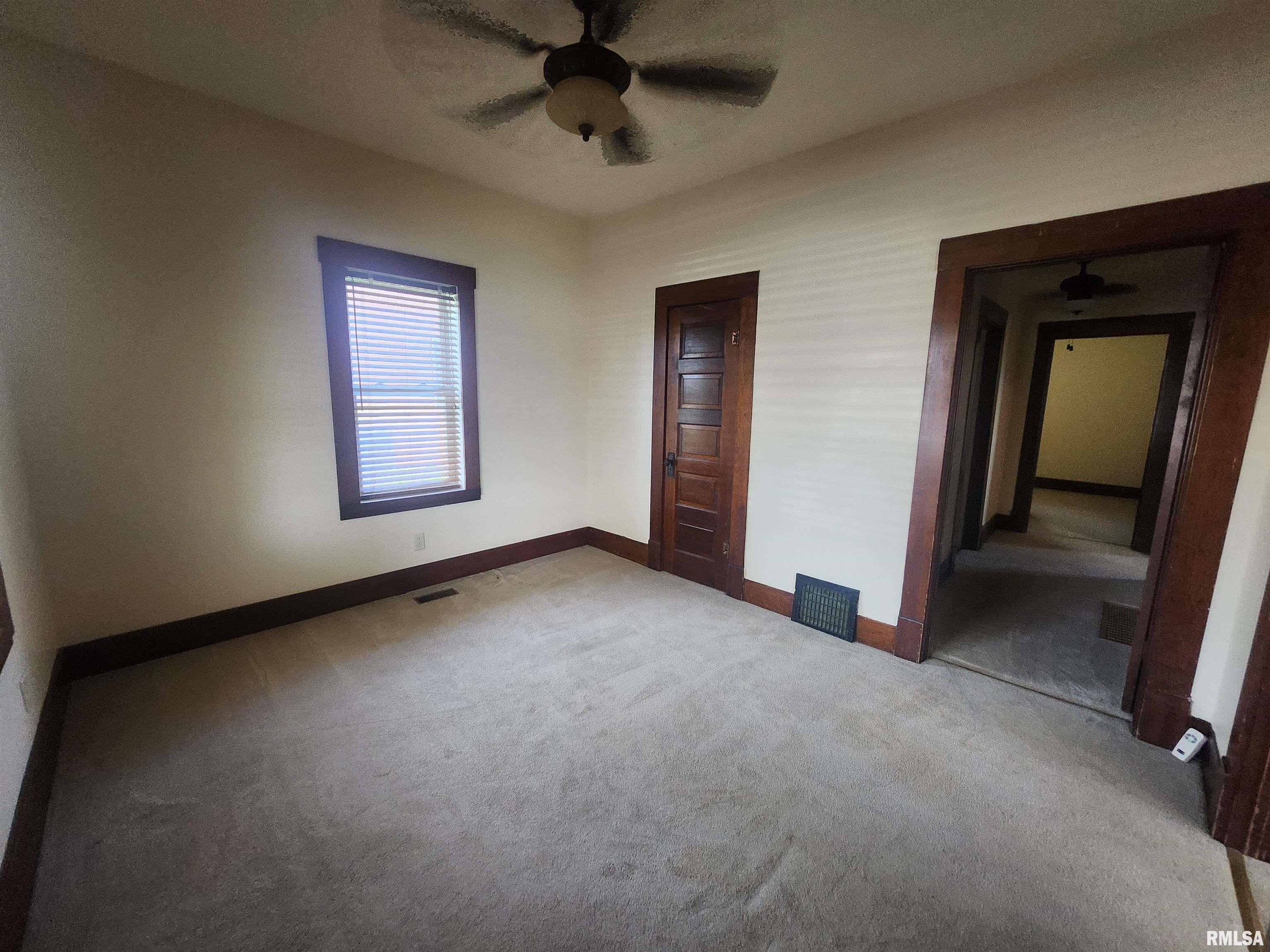 201 W Saint Louis Street, Pinckneyville, Illinois image 16