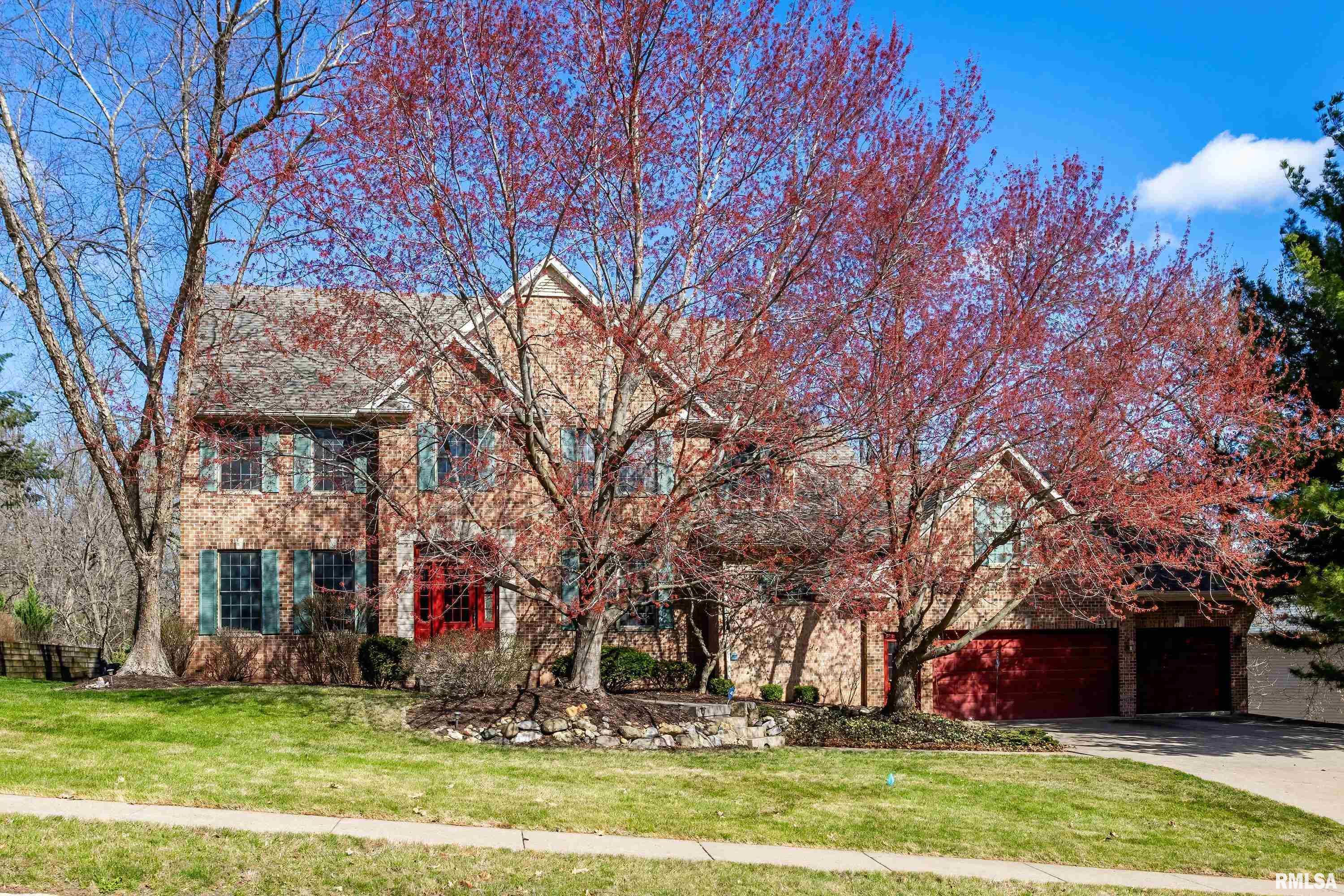 6800 Ridges Court, Bettendorf, Iowa image 1