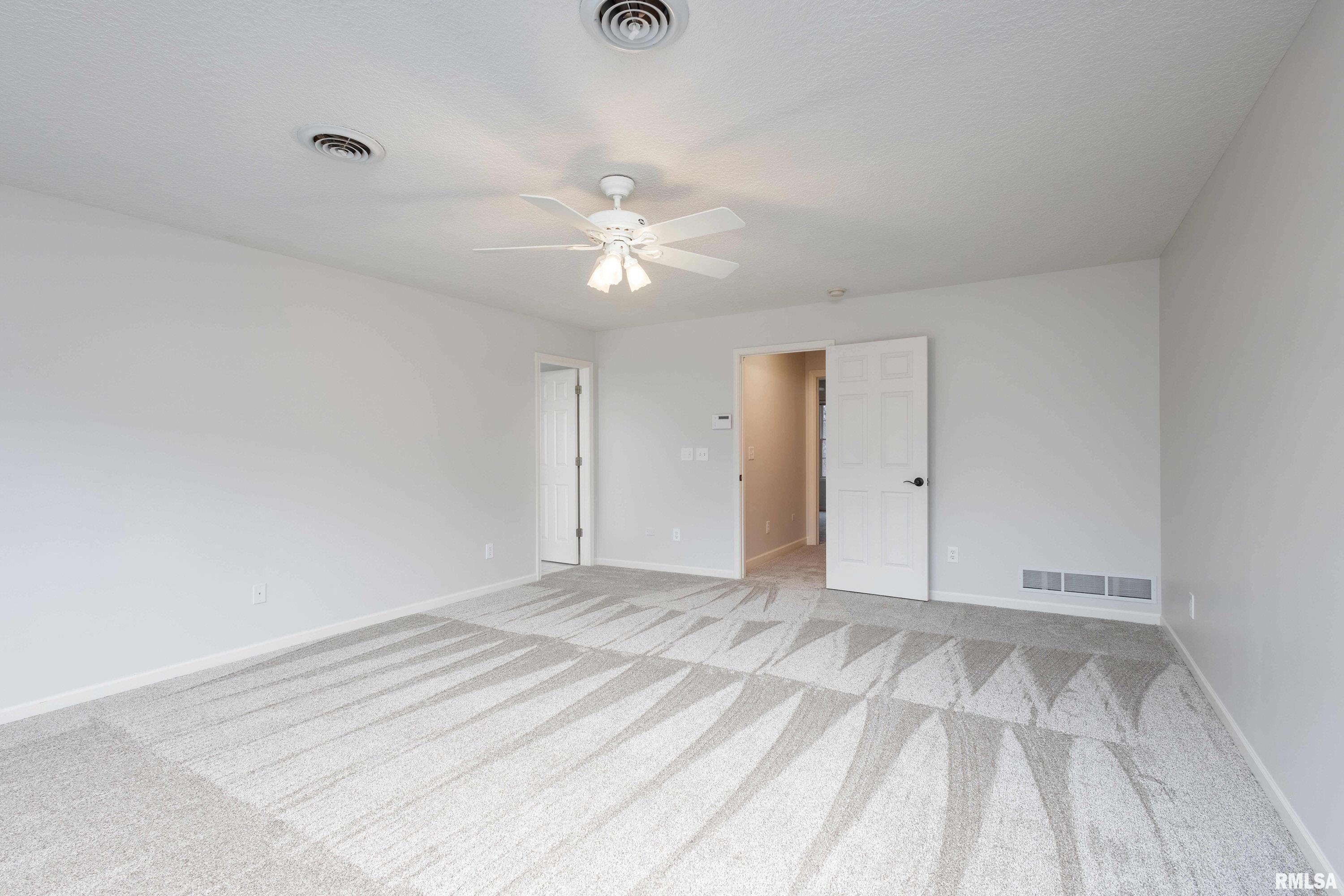 6800 Ridges Court, Bettendorf, Iowa image 28