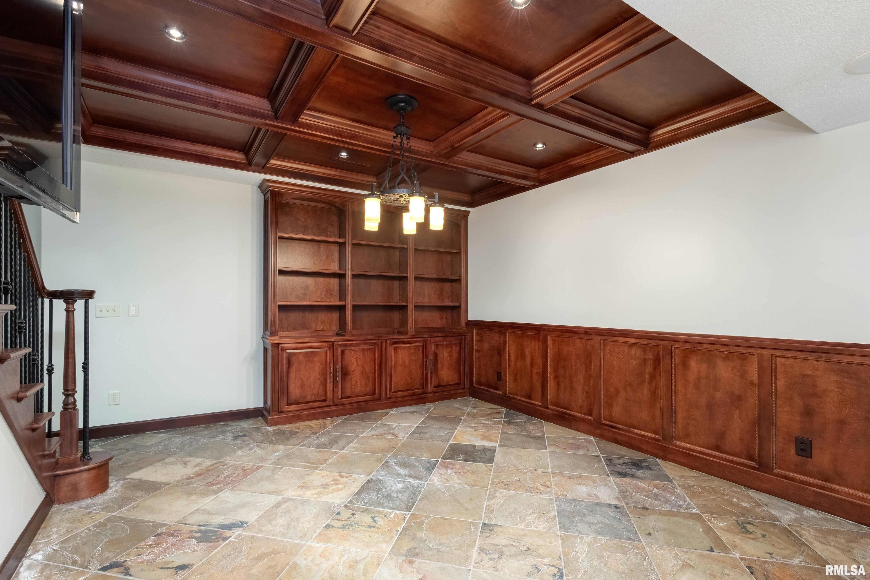 6800 Ridges Court, Bettendorf, Iowa image 42