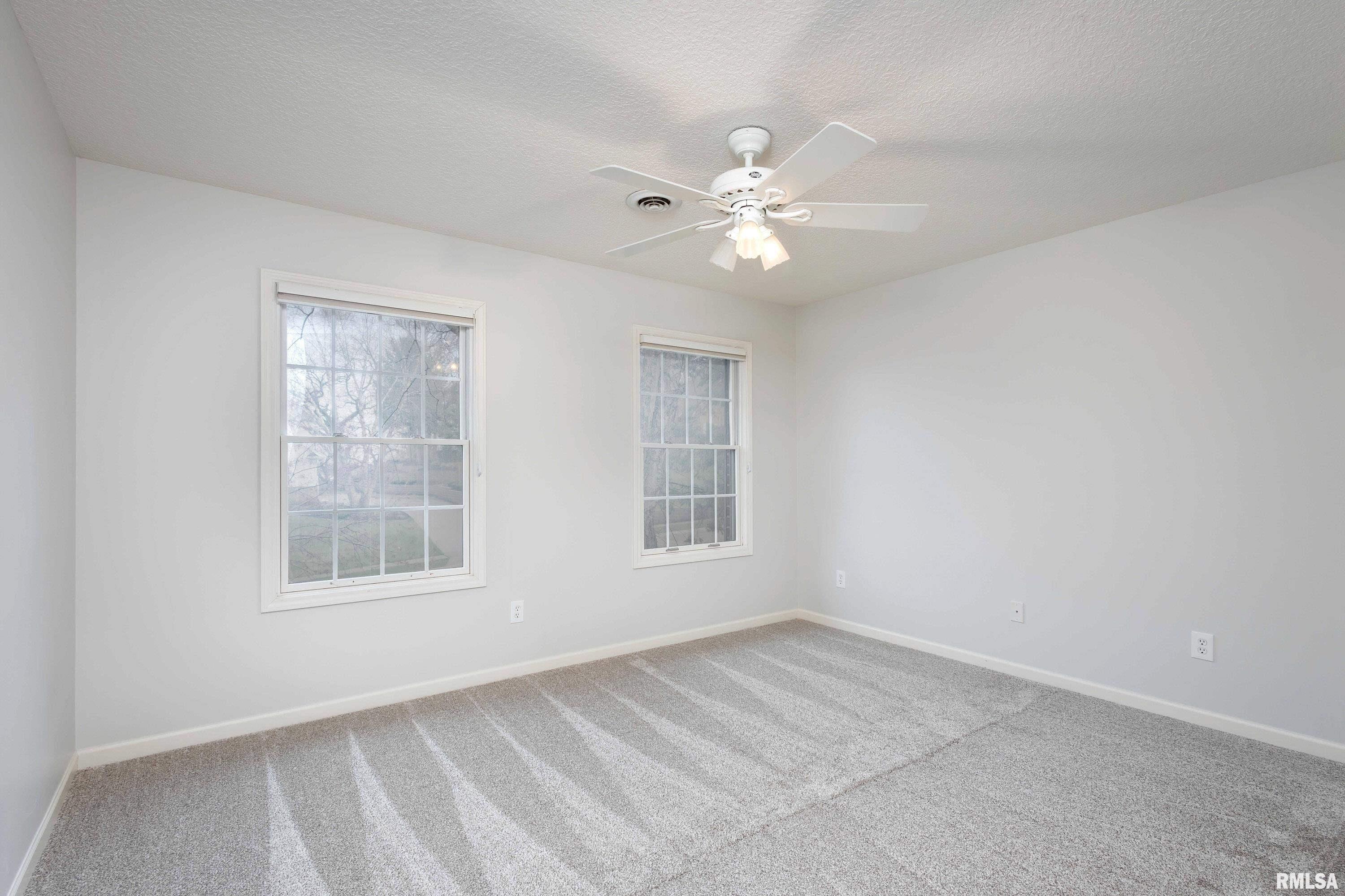 6800 Ridges Court, Bettendorf, Iowa image 37