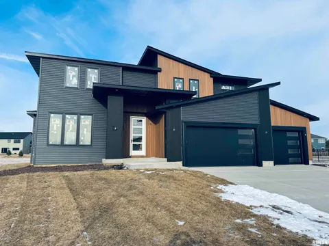 MLS: QC4259526