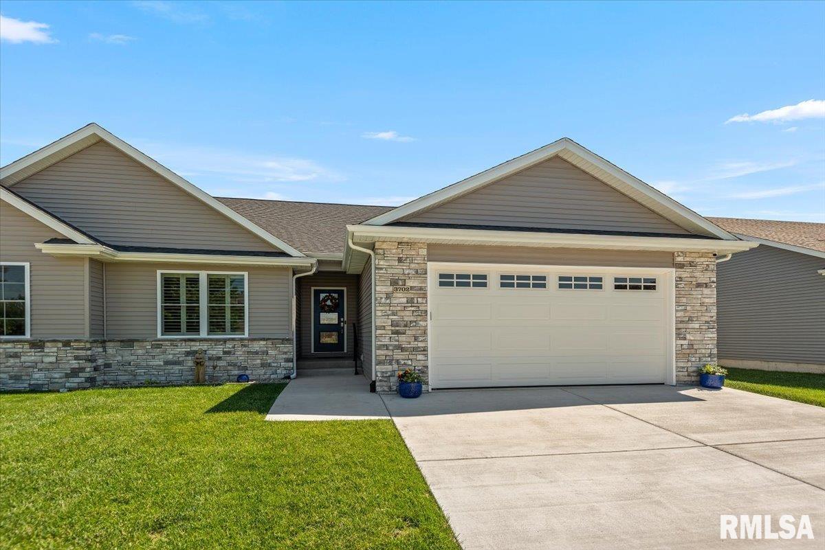 Photo 1 of 43 — 3702 WESTGATE Drive, Springfield, IL 62711