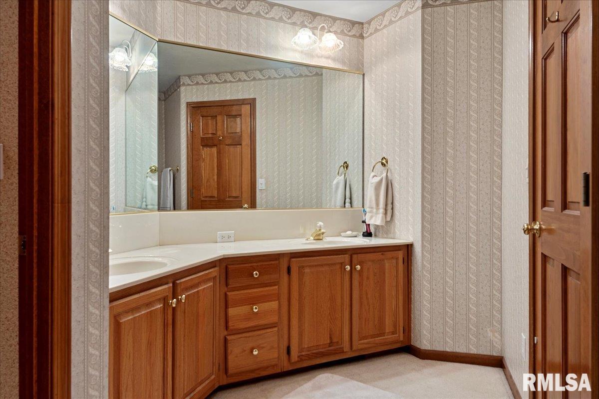 3204 Eagle Watch Drive, Springfield, Illinois image 25