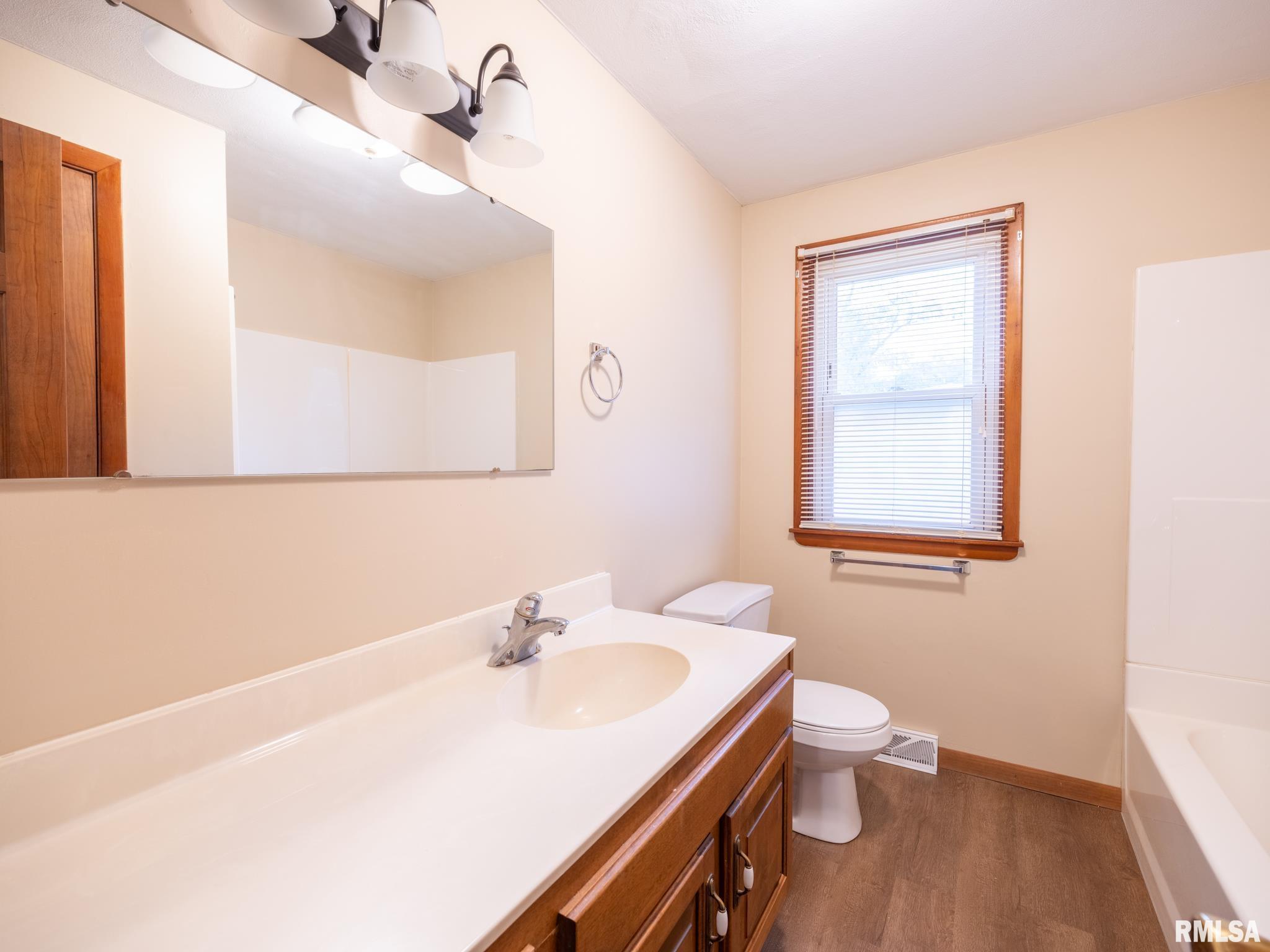 712 N Elbert Court, Hanna City, Illinois image 33
