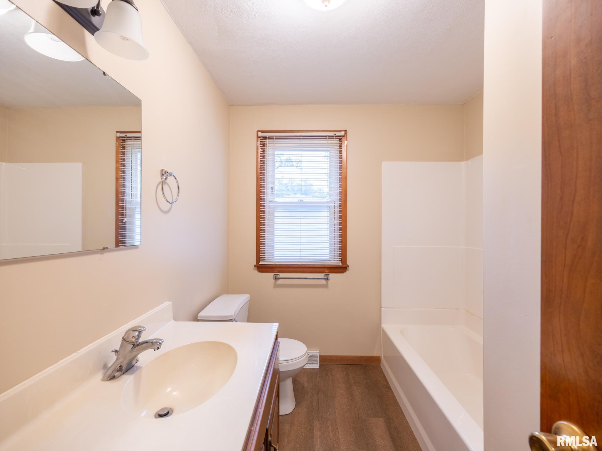 712 N Elbert Court, Hanna City, Illinois image 32