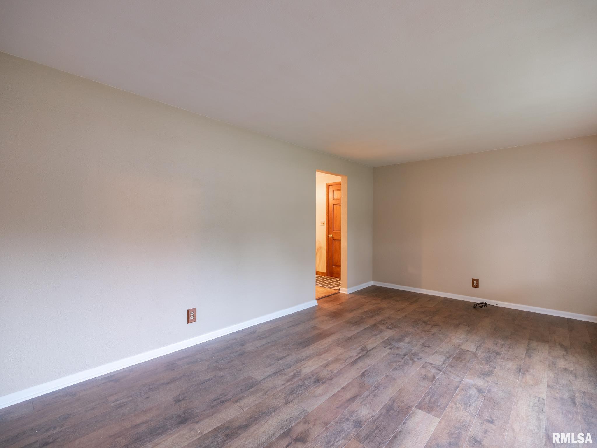 712 N Elbert Court, Hanna City, Illinois image 5