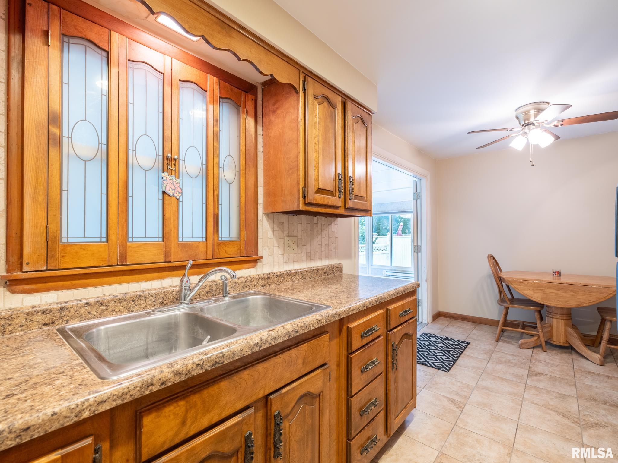 712 N Elbert Court, Hanna City, Illinois image 10