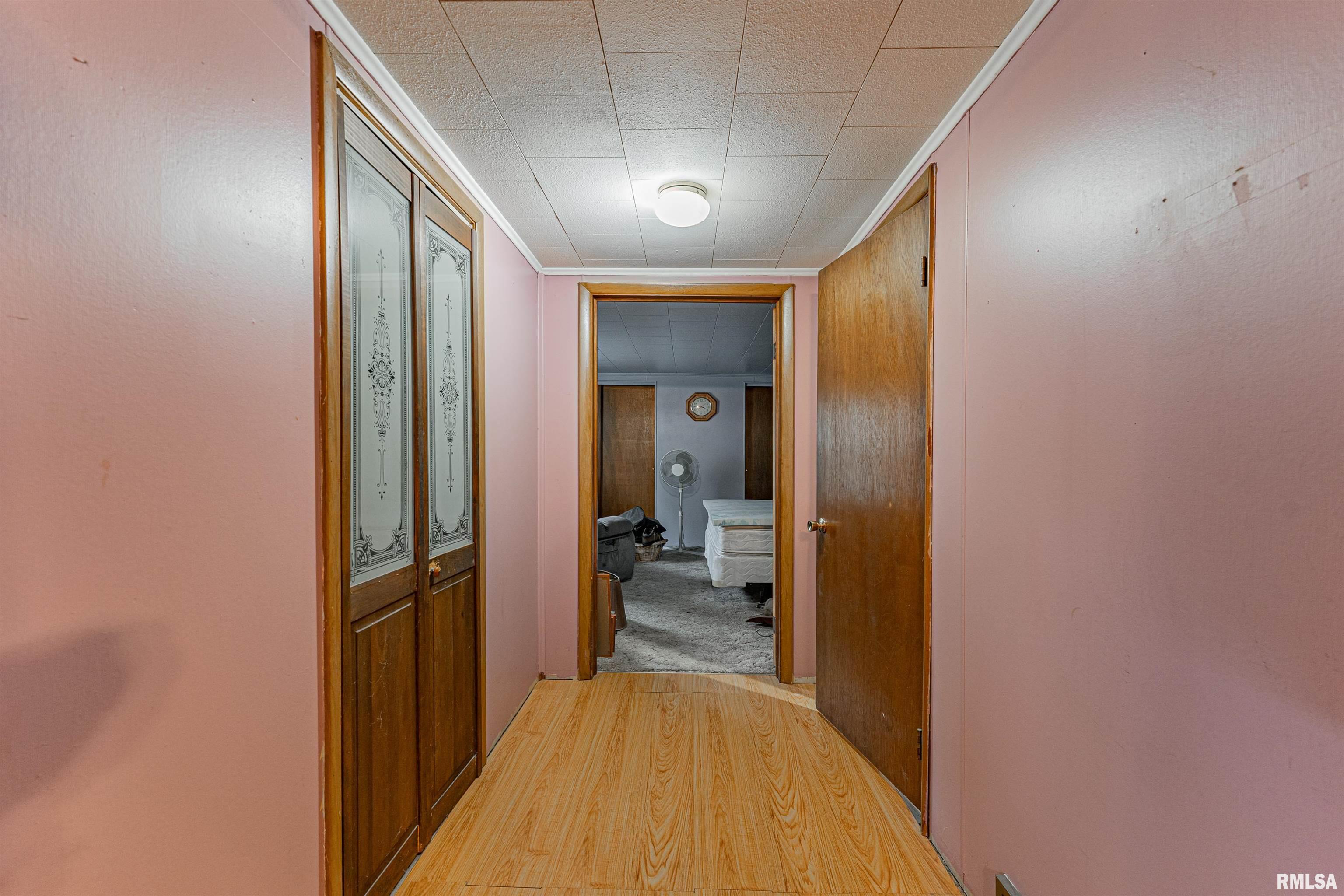 1203 N Logan Street, Lincoln, Illinois image 13
