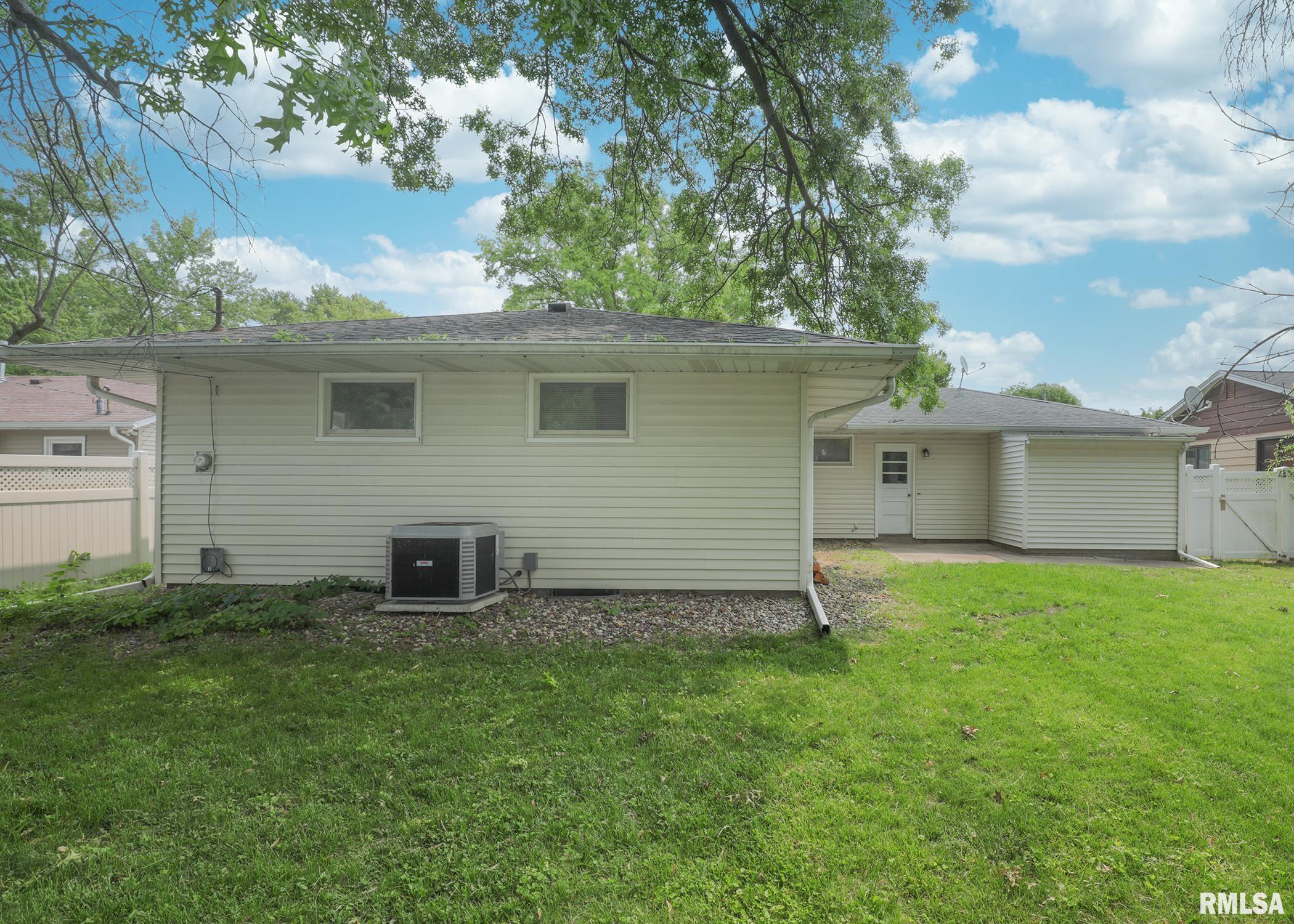 3605 37th Street, Moline, Illinois image 4