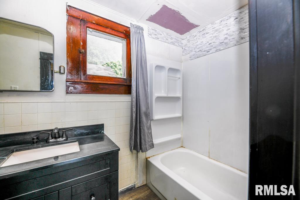 437 N Avenue B Avenue, Canton, Illinois image 13