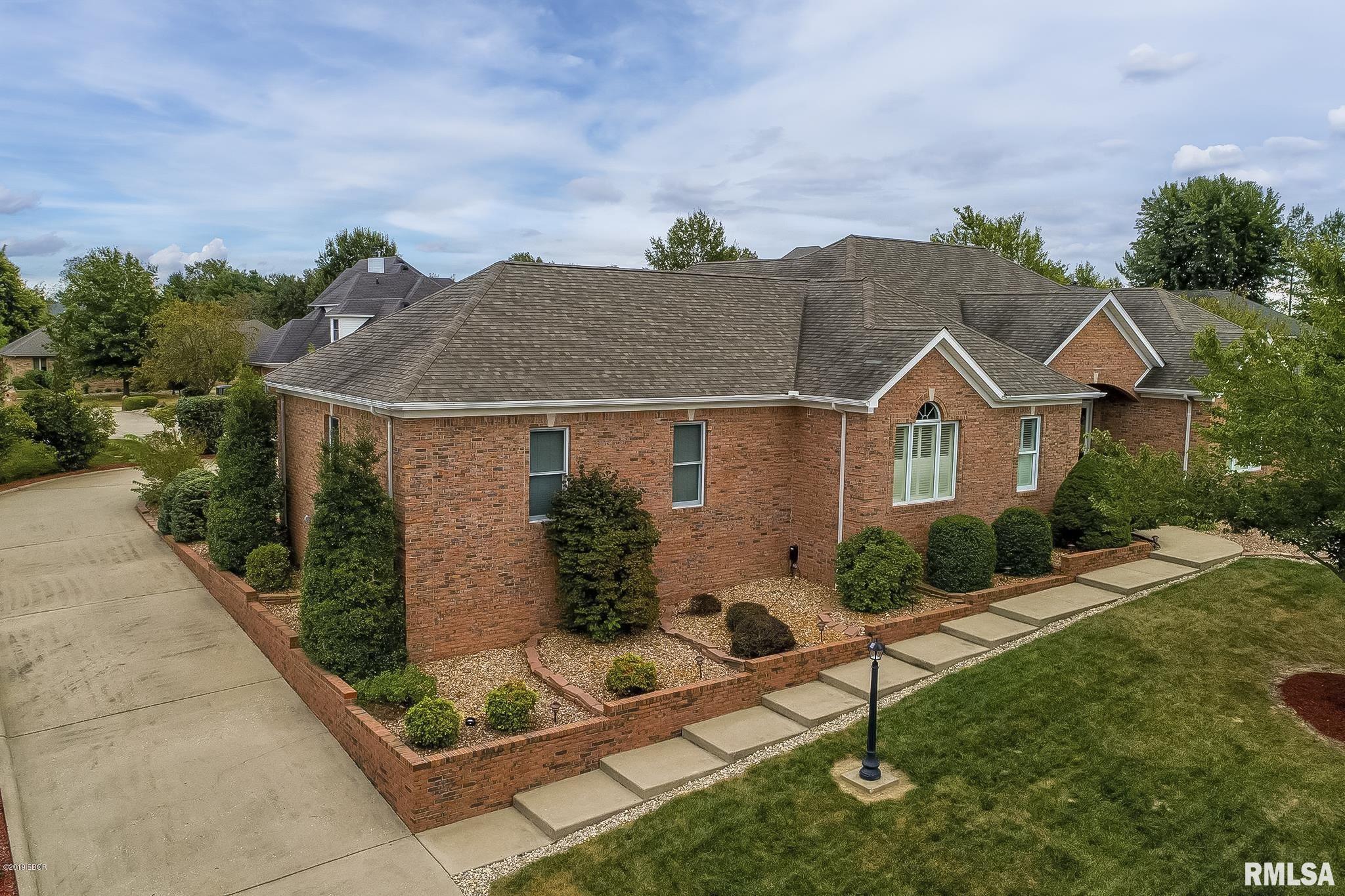 1303 Collins Lane, Marion, Illinois image 4