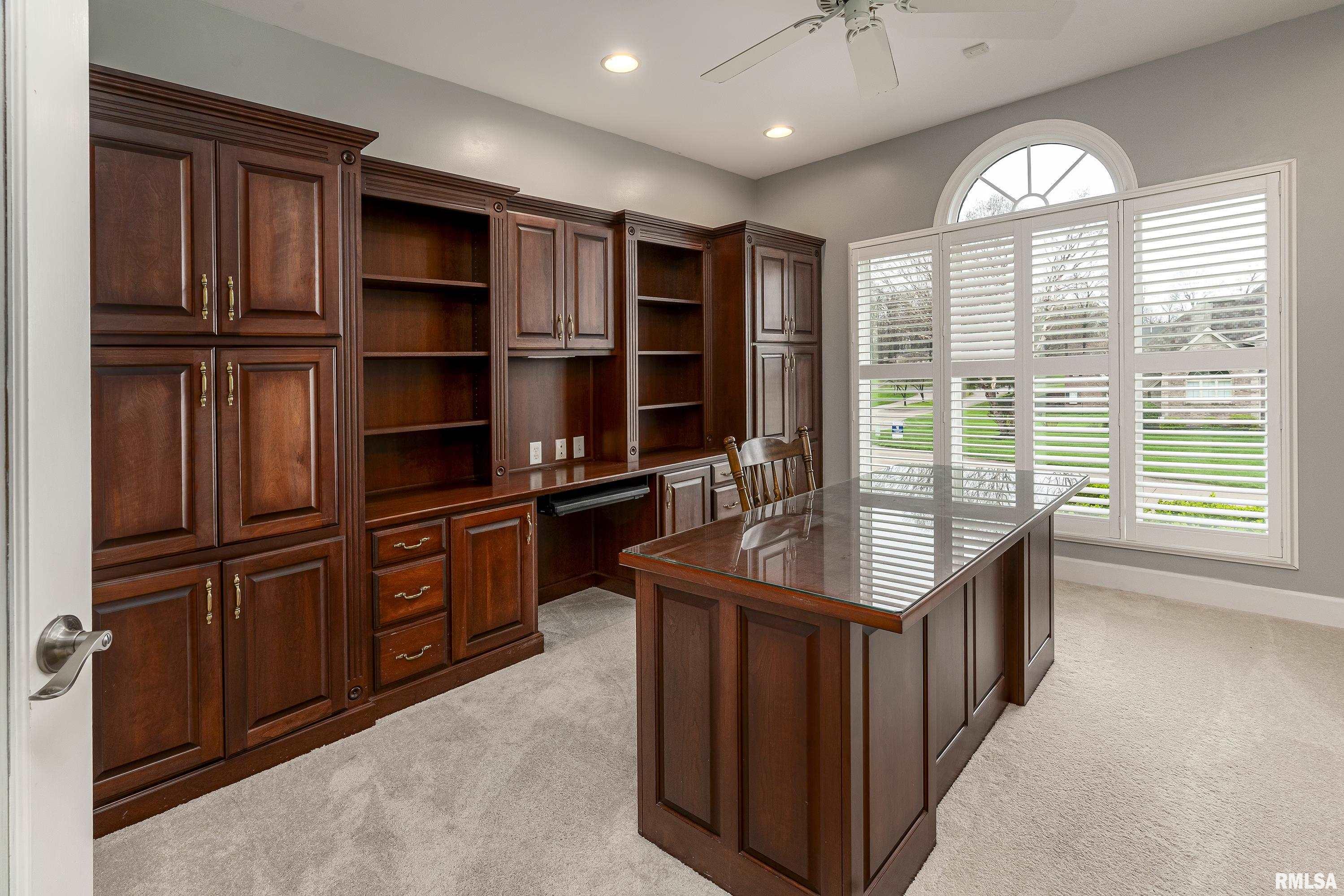 1303 Collins Lane, Marion, Illinois image 10