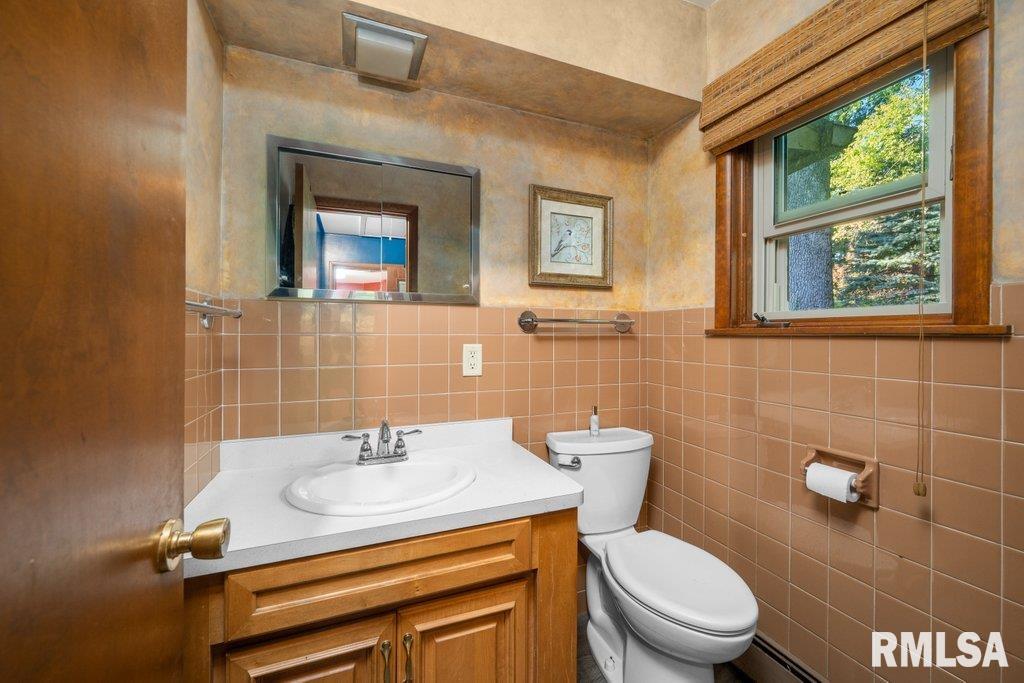 3235 29th Avenue Court, Rock Island, Illinois image 20