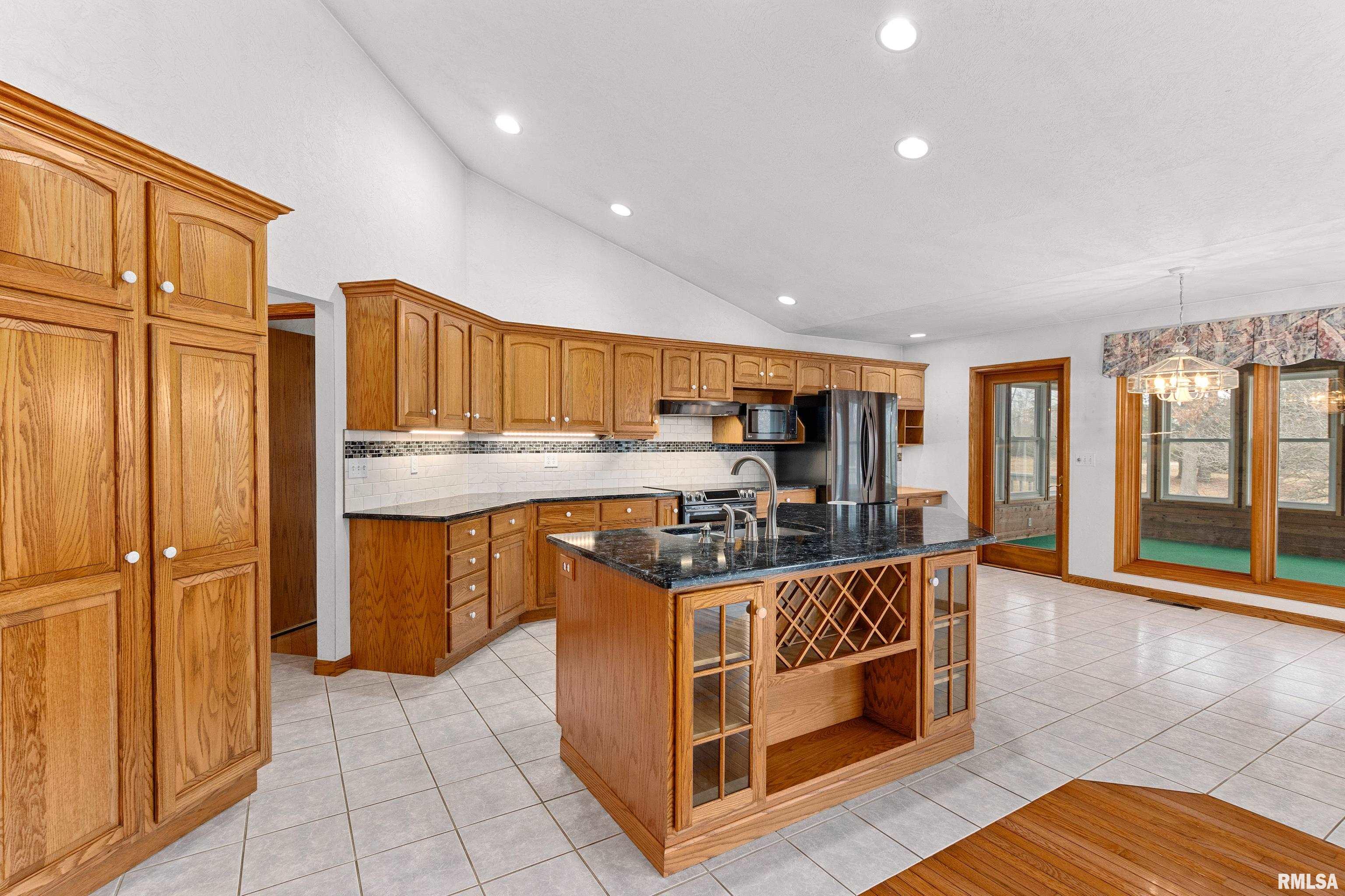10425 Northpoint Road, Tremont, Illinois image 24